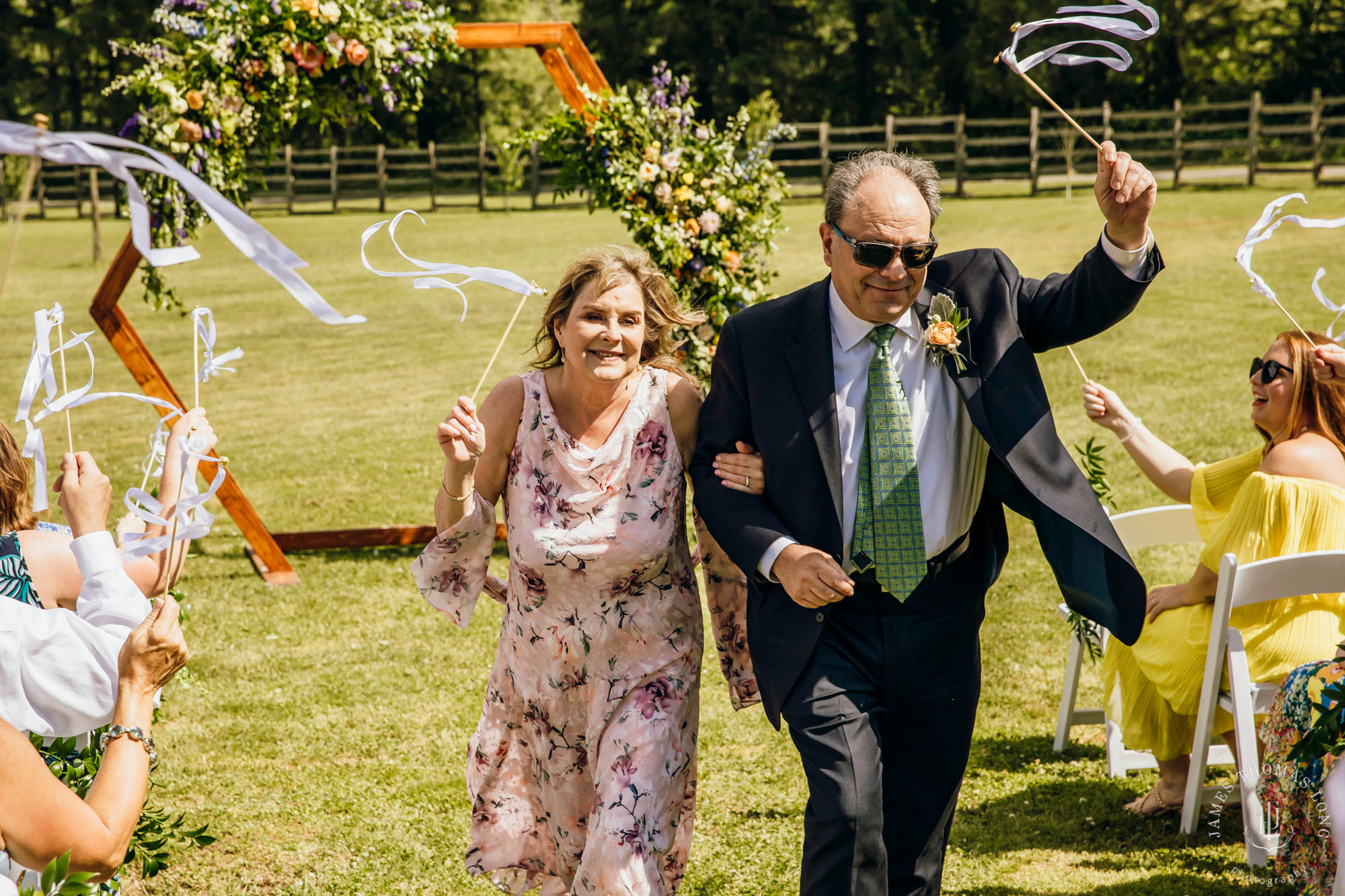 North Fork Farm Snoqualmie wedding by Snoqualmie wedding photographer James Thomas Long Photography