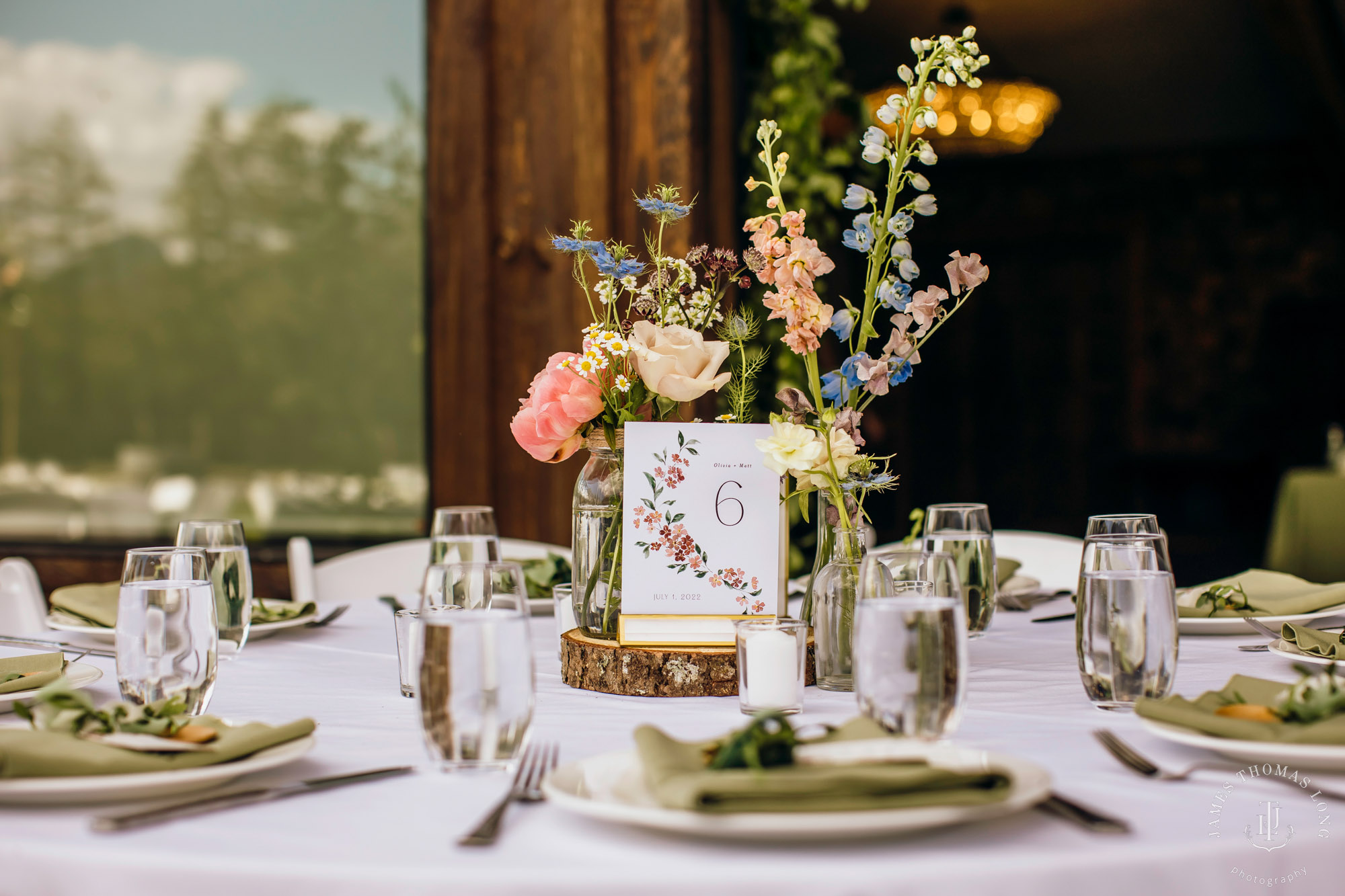 North Fork Farm Snoqualmie wedding by Snoqualmie wedding photographer James Thomas Long Photography