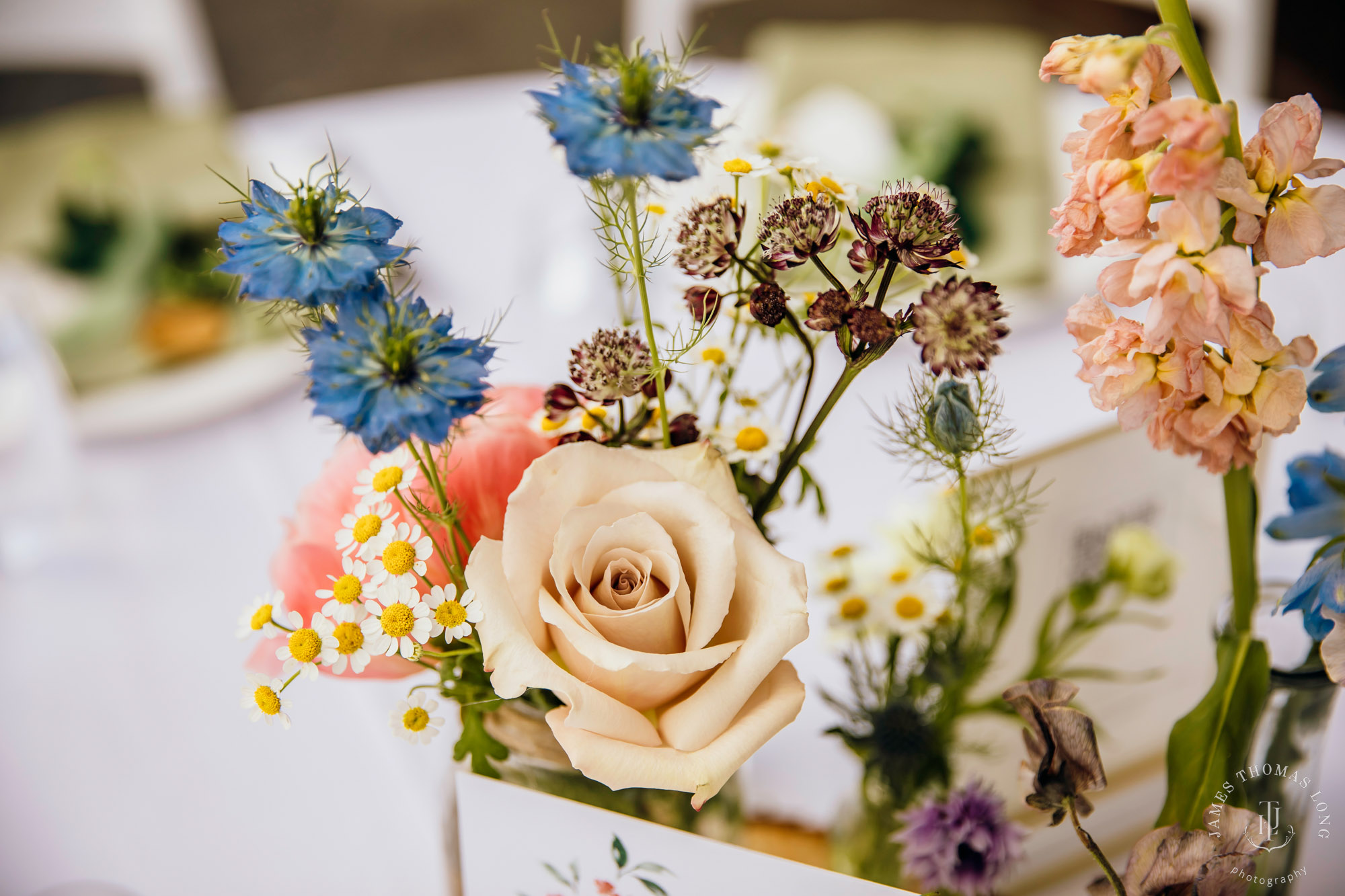 North Fork Farm Snoqualmie wedding by Snoqualmie wedding photographer James Thomas Long Photography