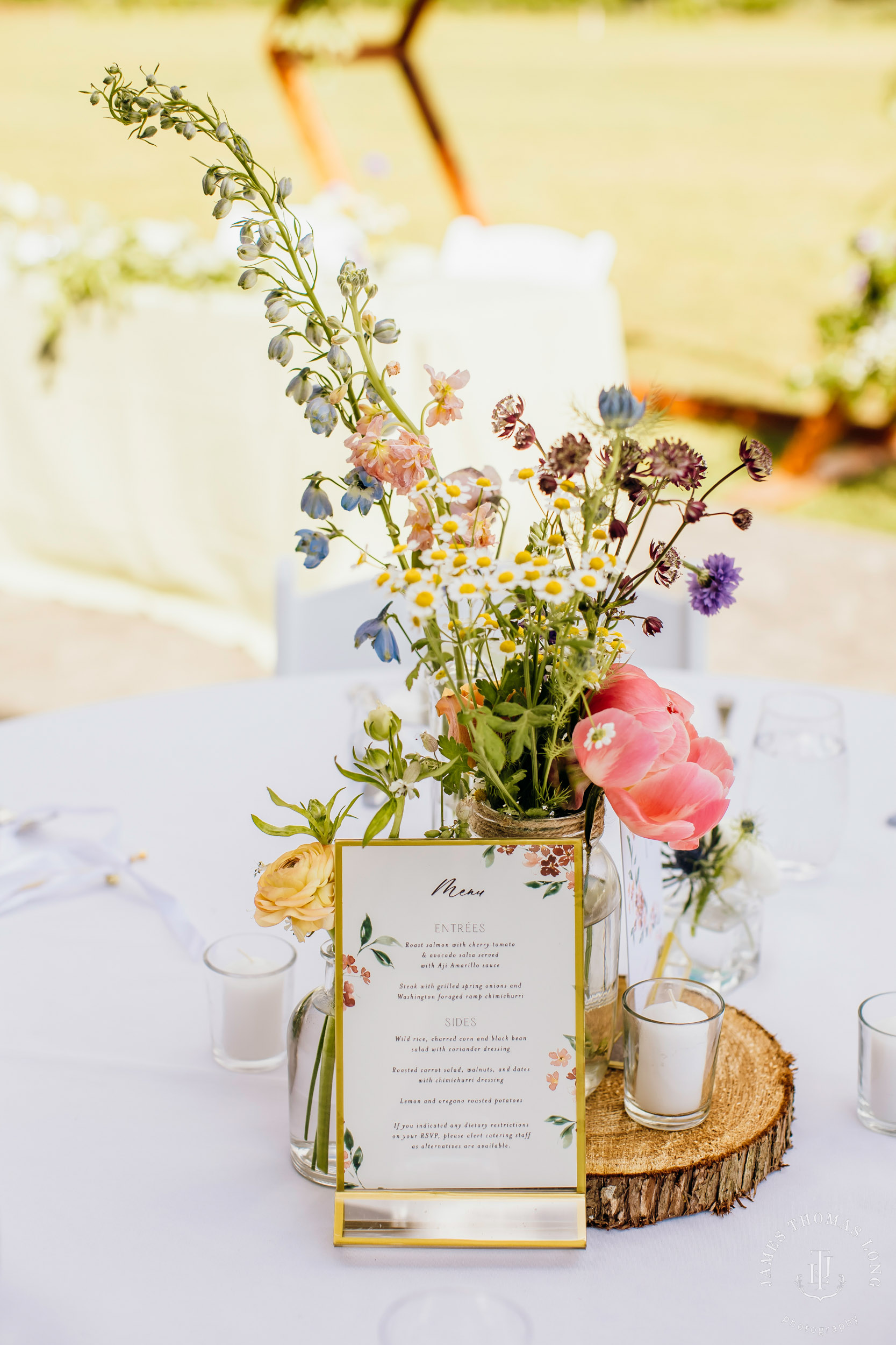 North Fork Farm Snoqualmie wedding by Snoqualmie wedding photographer James Thomas Long Photography