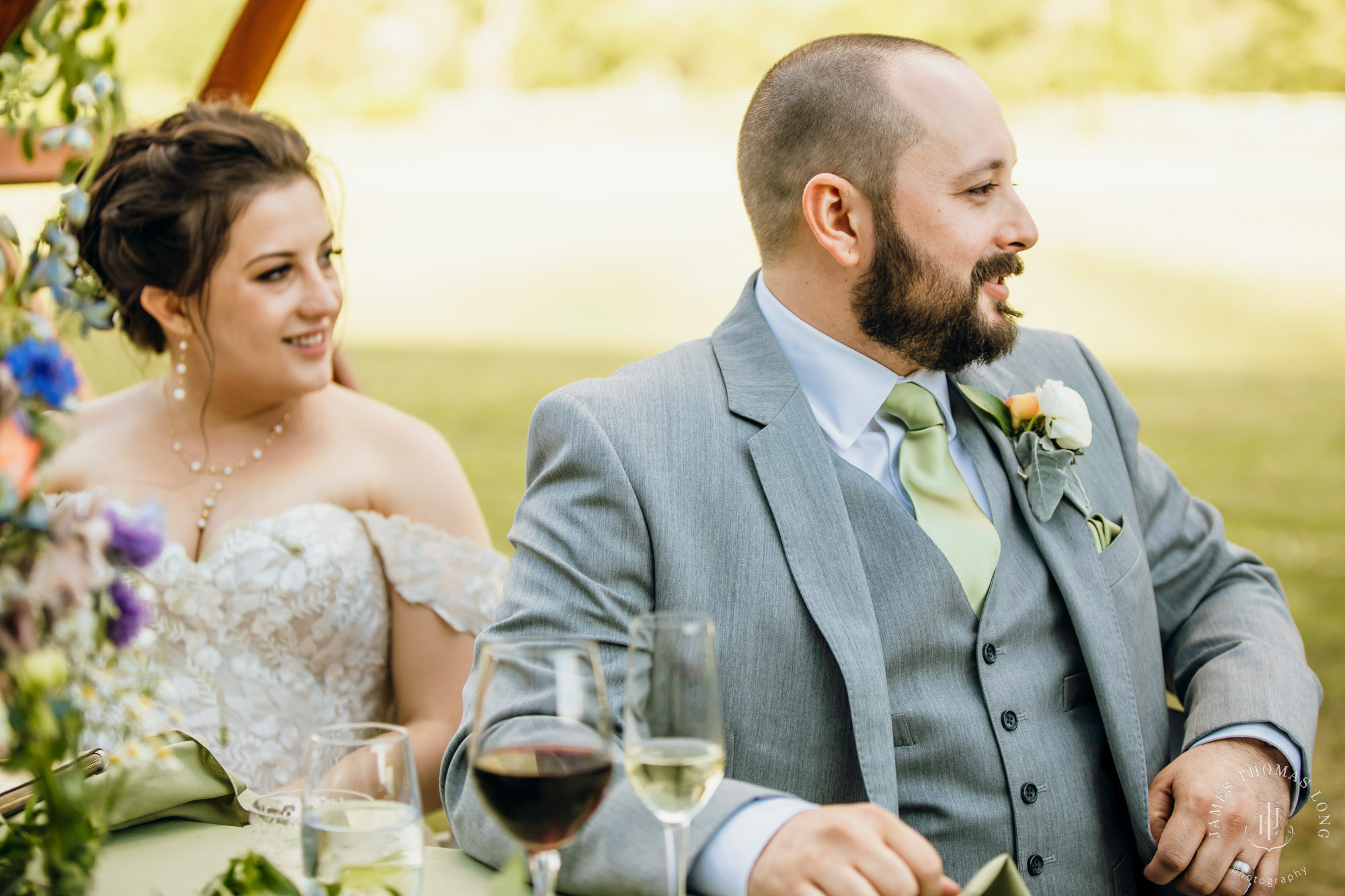 North Fork Farm Snoqualmie wedding by Snoqualmie wedding photographer James Thomas Long Photography