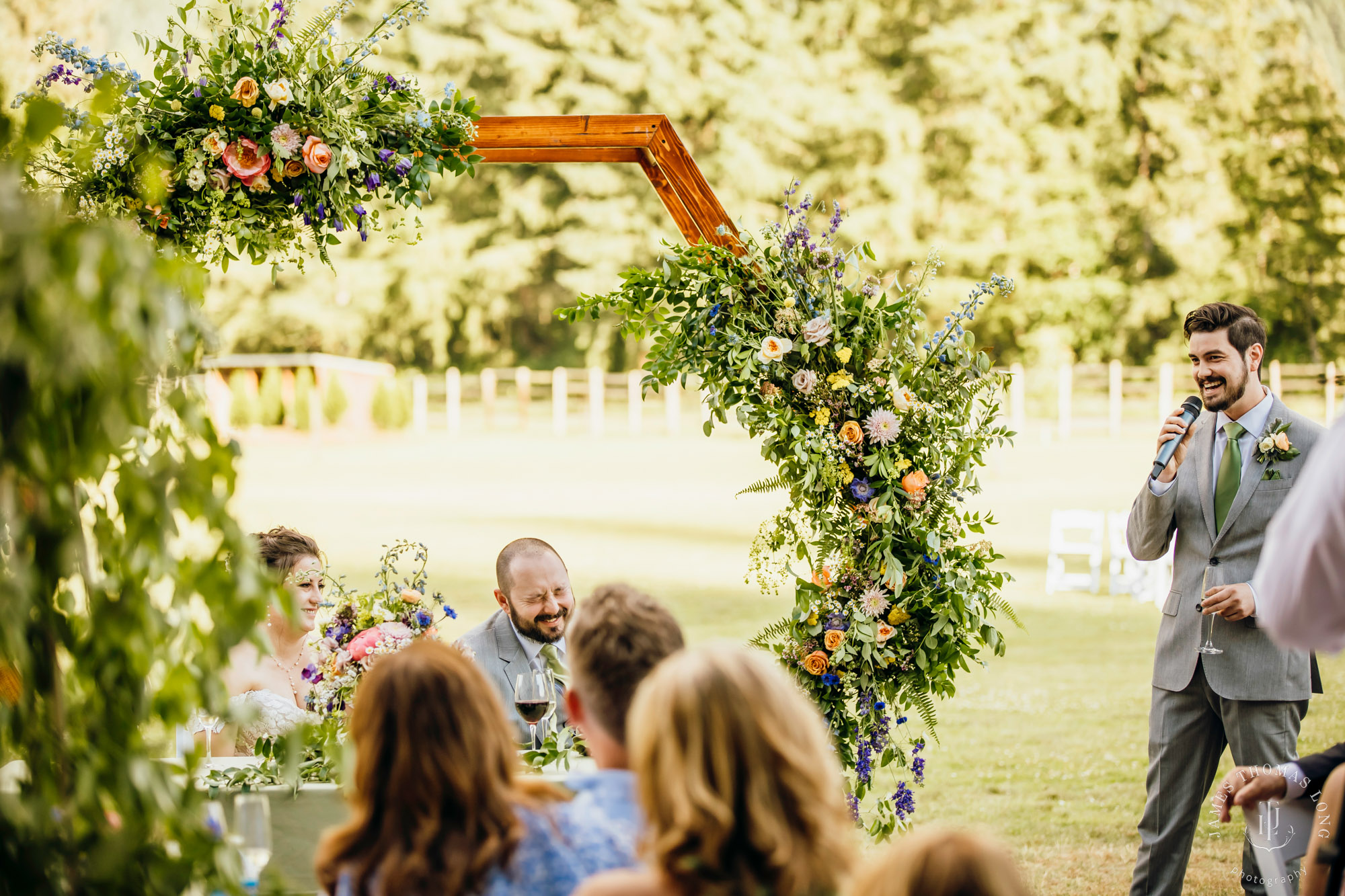 North Fork Farm Snoqualmie wedding by Snoqualmie wedding photographer James Thomas Long Photography