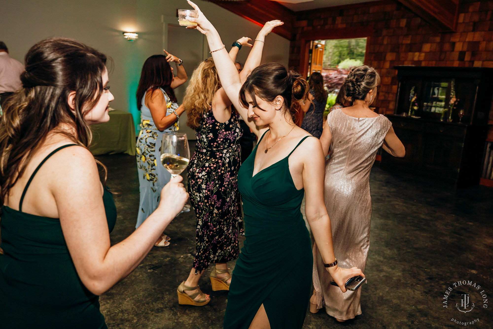 North Fork Farm Snoqualmie wedding by Snoqualmie wedding photographer James Thomas Long Photography