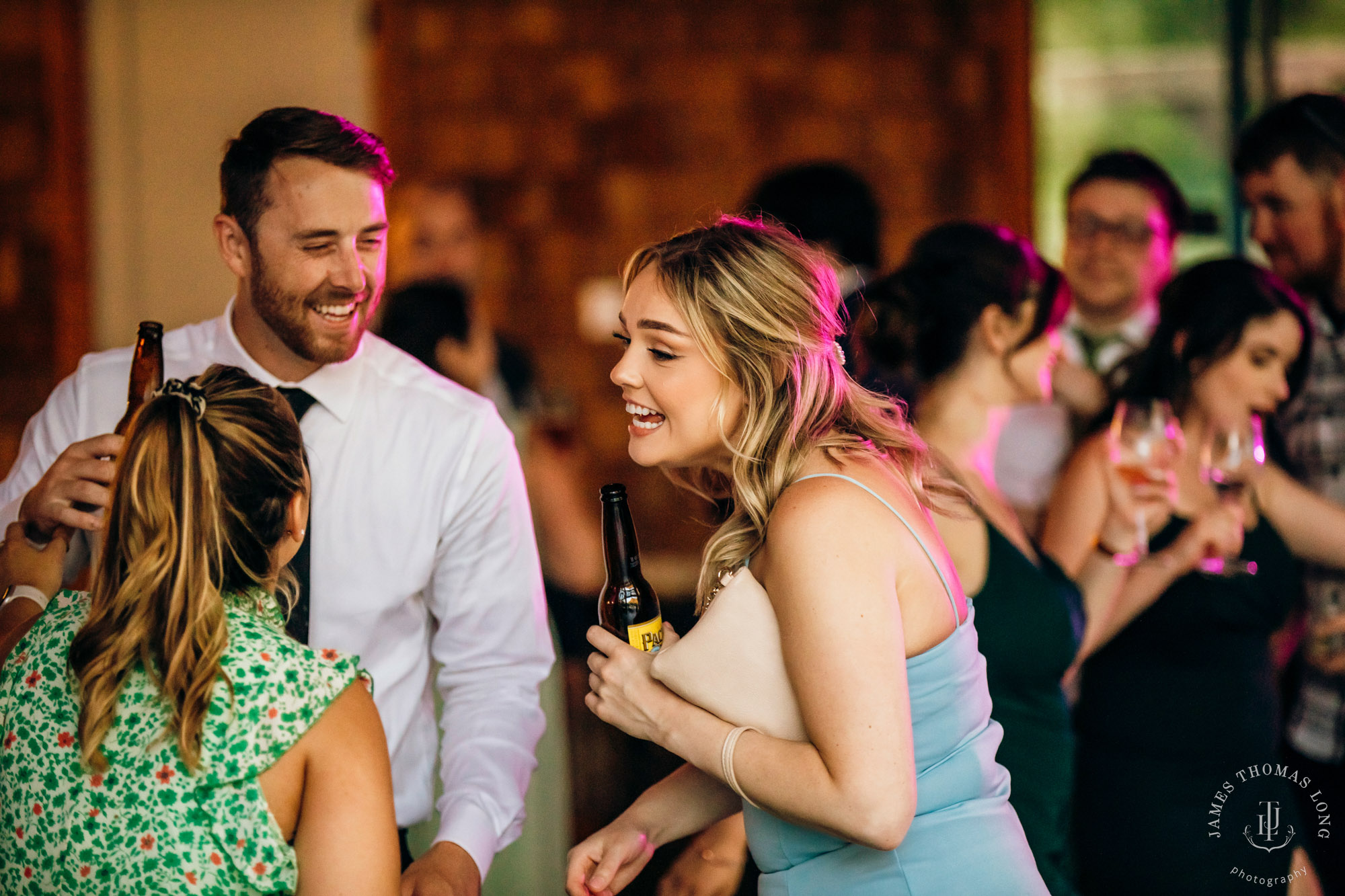 North Fork Farm Snoqualmie wedding by Snoqualmie wedding photographer James Thomas Long Photography