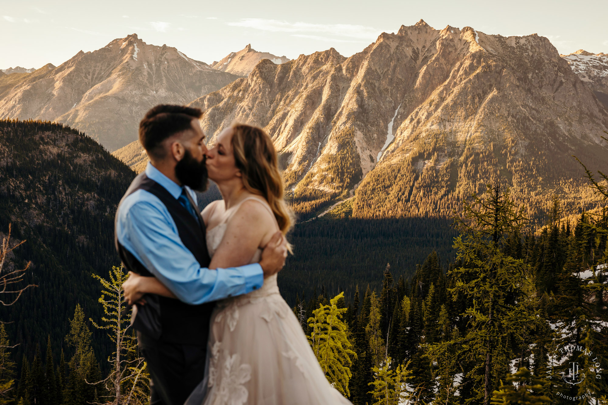 North Cascades adventure elopement by Seattle adventure elopement photographer James Thomas Long Photography