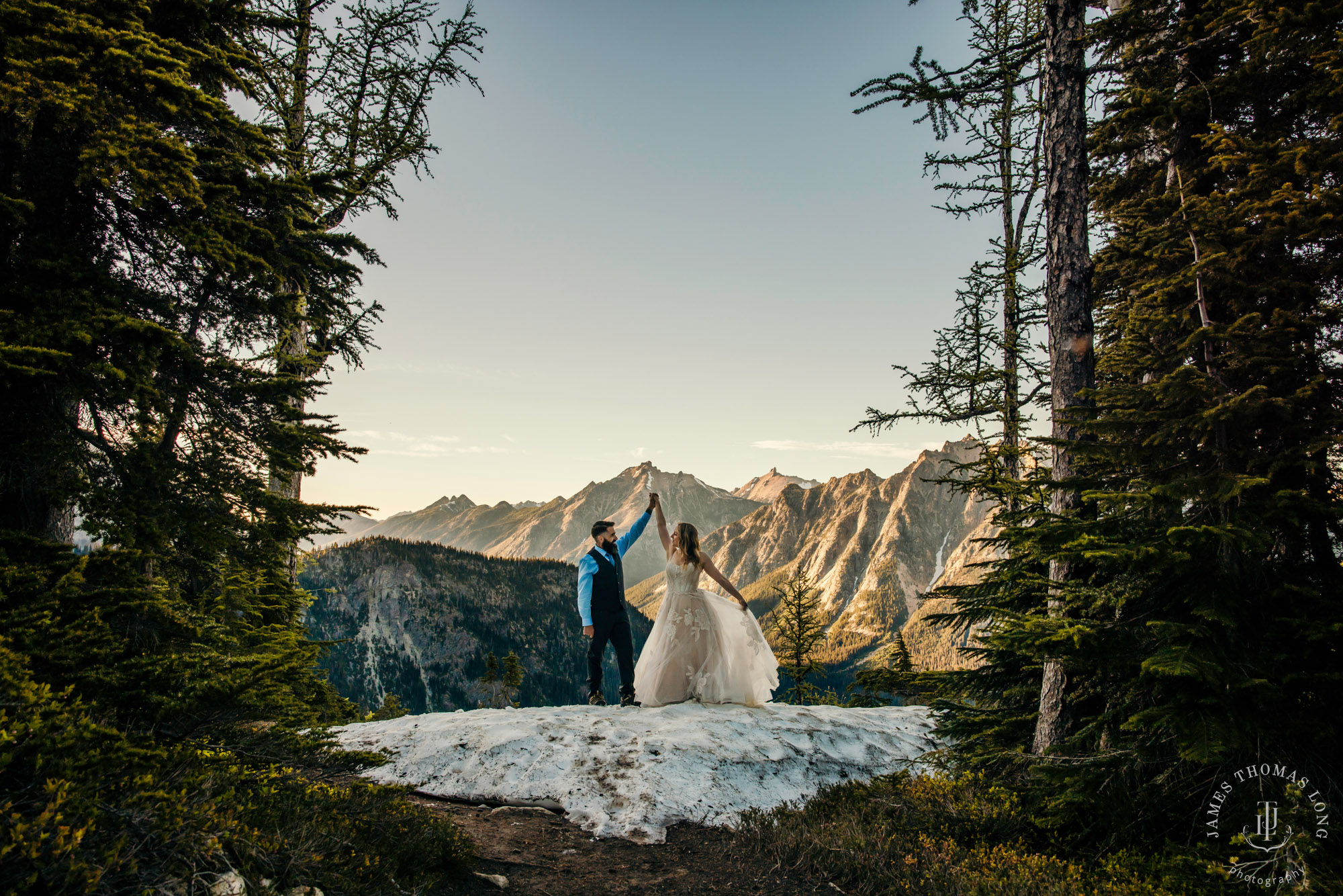 North Cascades adventure elopement by Seattle adventure elopement photographer James Thomas Long Photography