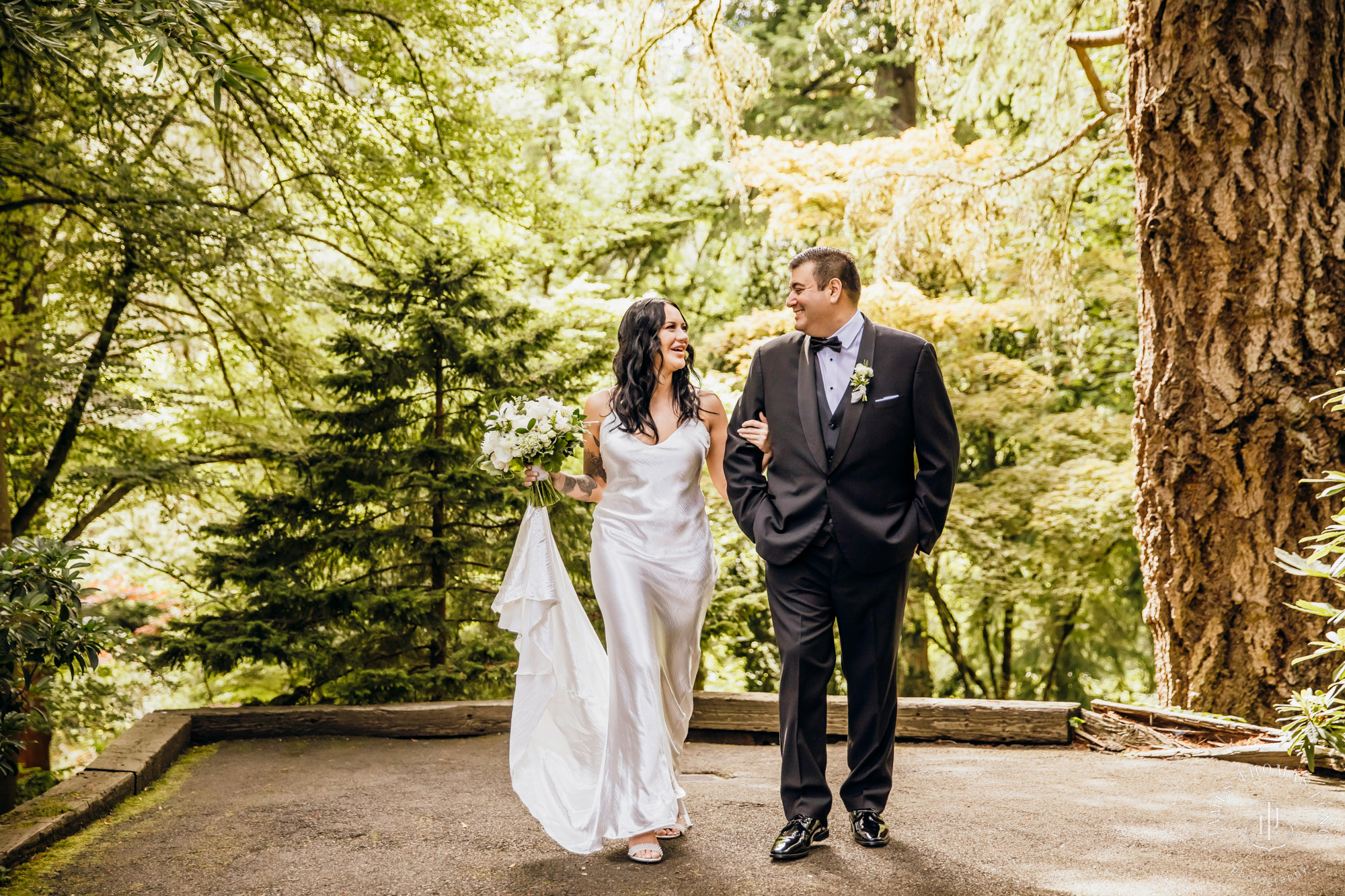 JM Cellars Woodinville wedding by Snoqualmie wedding photographer James Thomas Long Photography