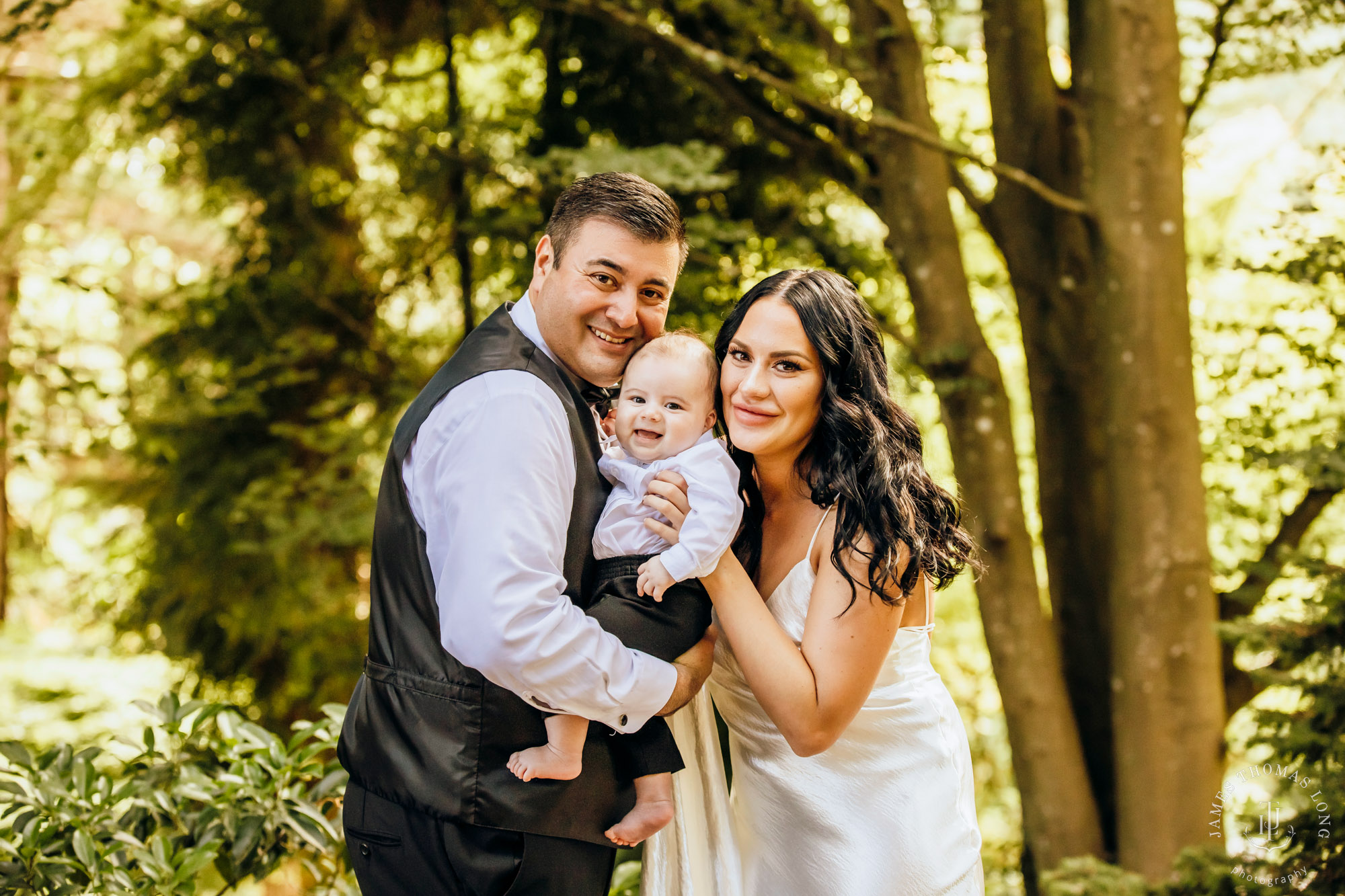 JM Cellars Woodinville wedding by Snoqualmie wedding photographer James Thomas Long Photography