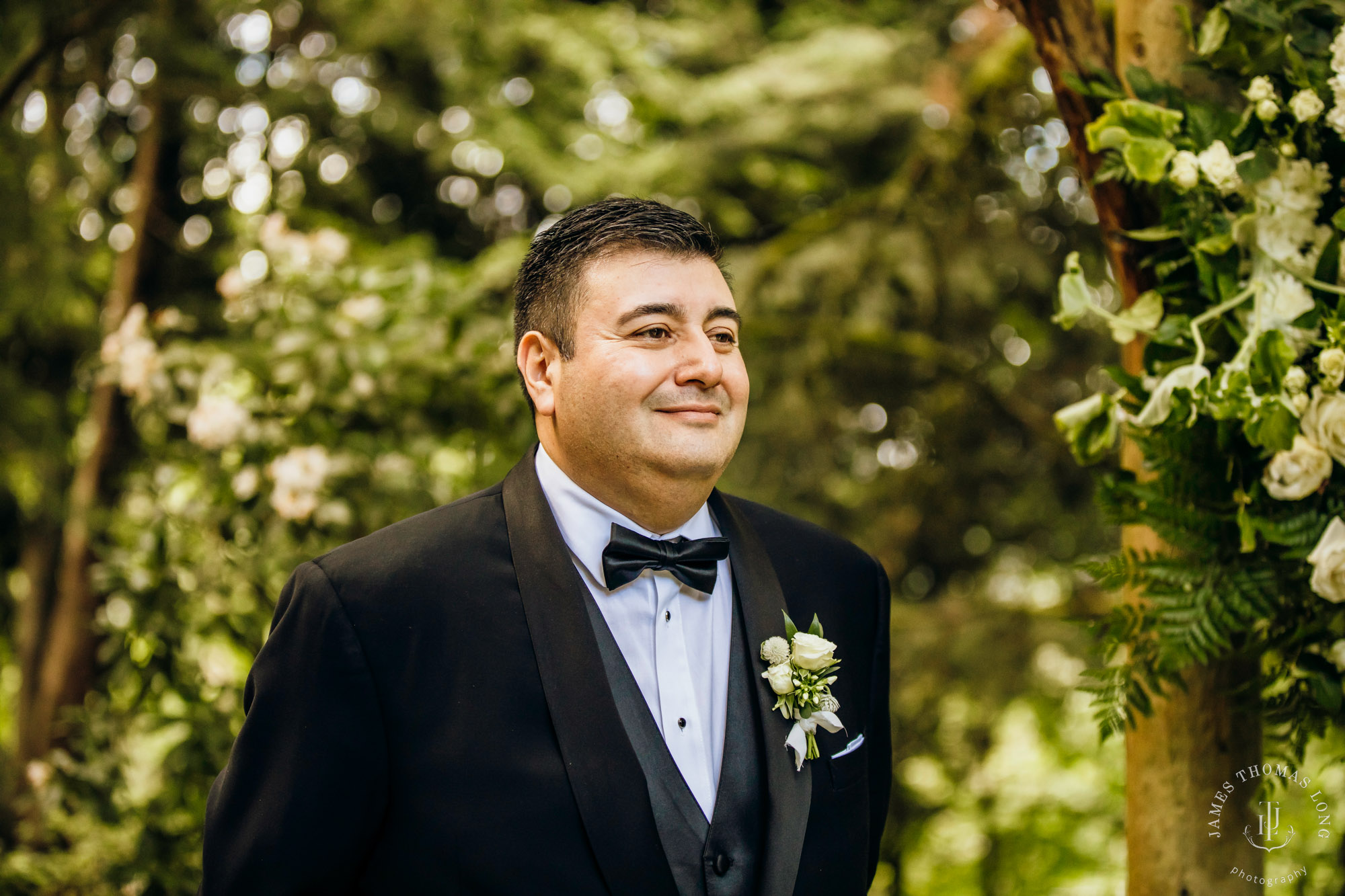 JM Cellars Woodinville wedding by Snoqualmie wedding photographer James Thomas Long Photography