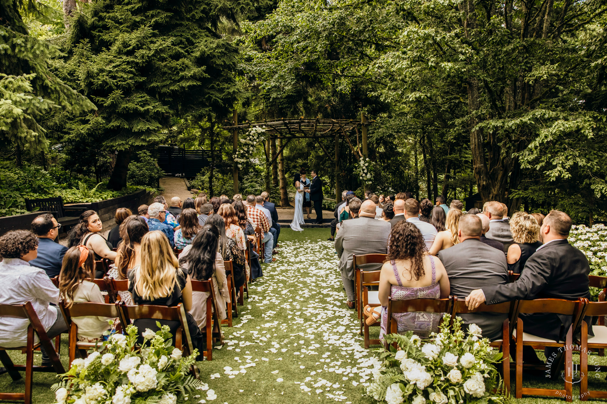 JM Cellars Woodinville wedding by Snoqualmie wedding photographer James Thomas Long Photography