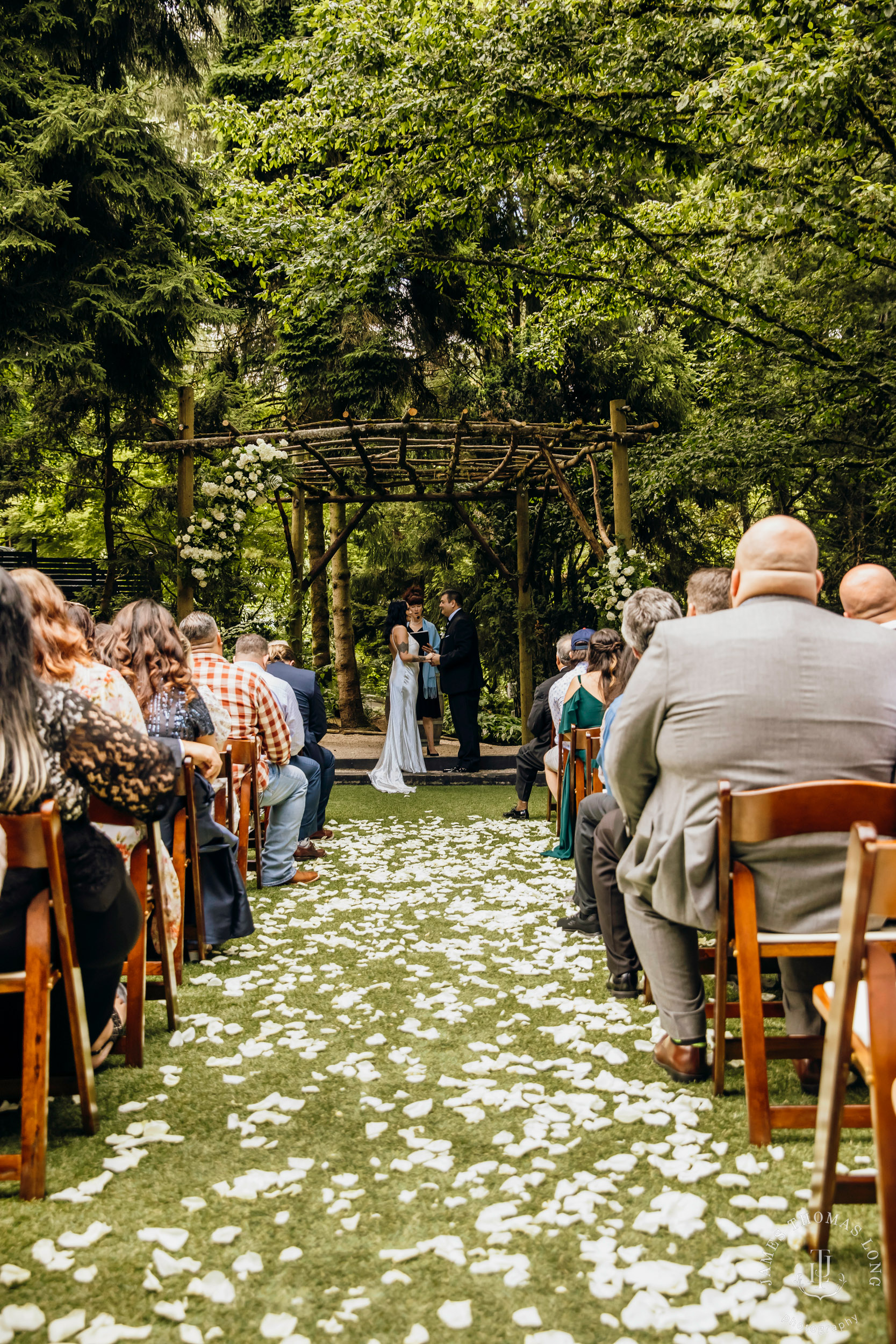 JM Cellars Woodinville wedding by Snoqualmie wedding photographer James Thomas Long Photography