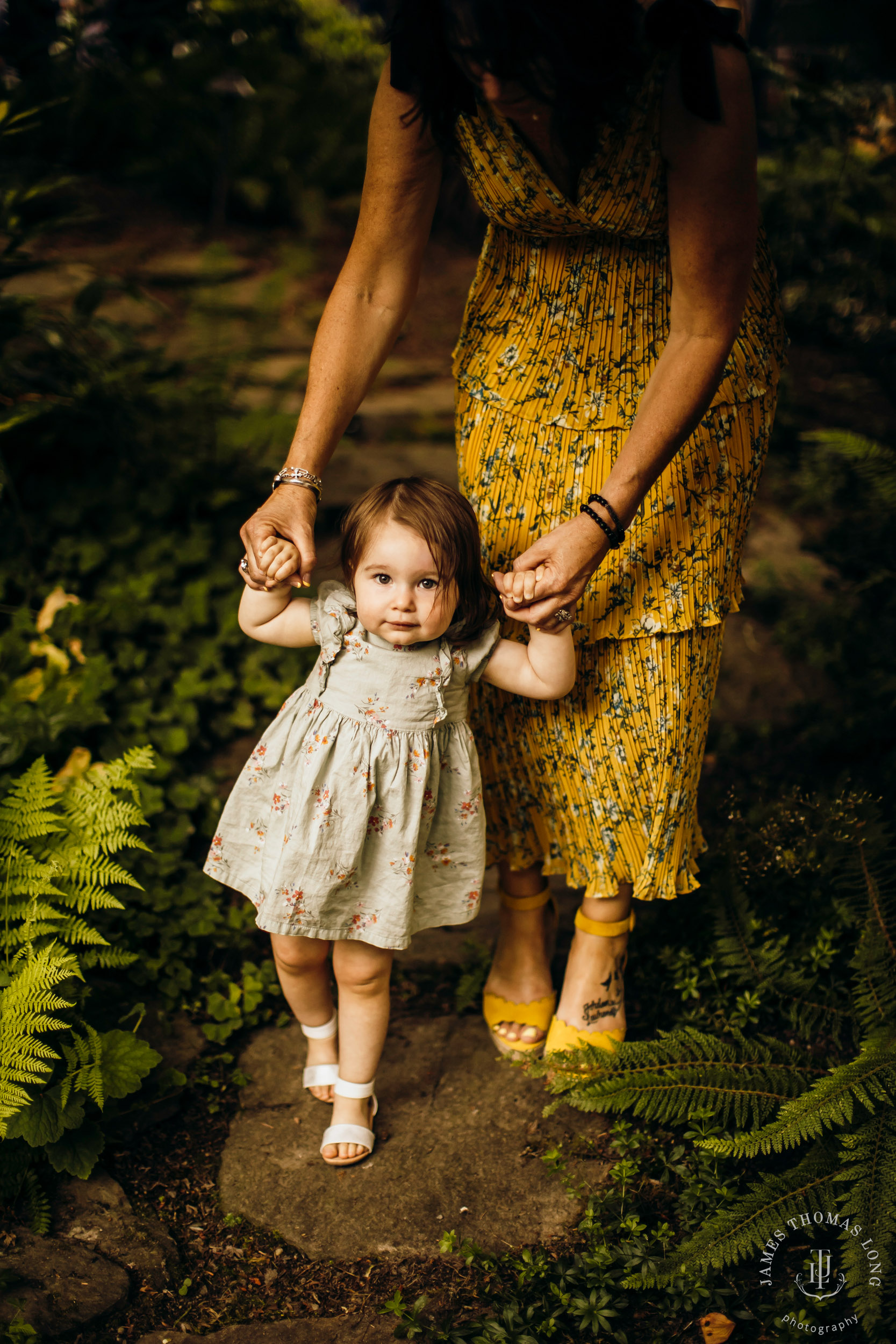 JM Cellars Woodinville wedding by Snoqualmie wedding photographer James Thomas Long Photography