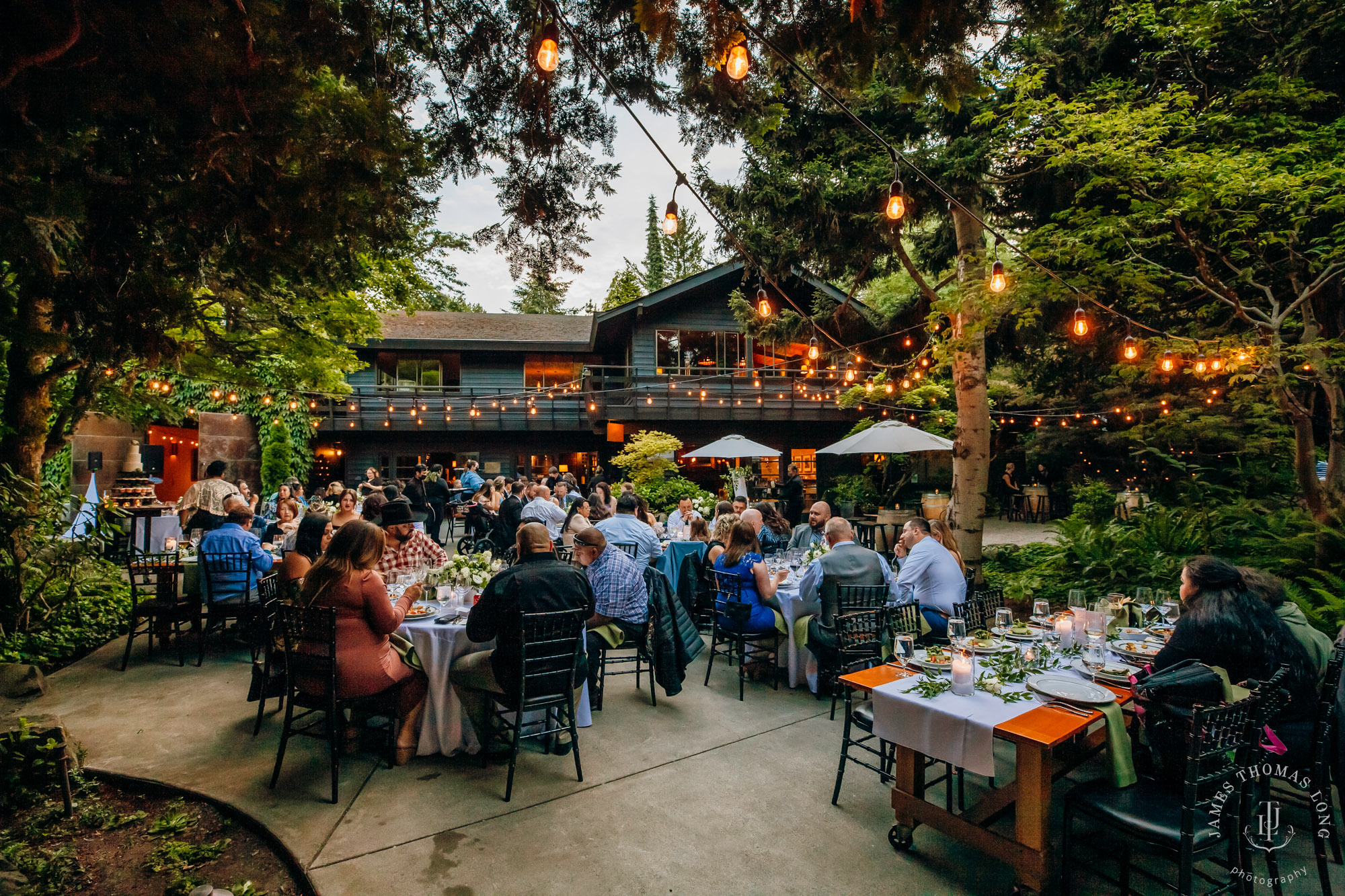 JM Cellars Woodinville wedding by Snoqualmie wedding photographer James Thomas Long Photography