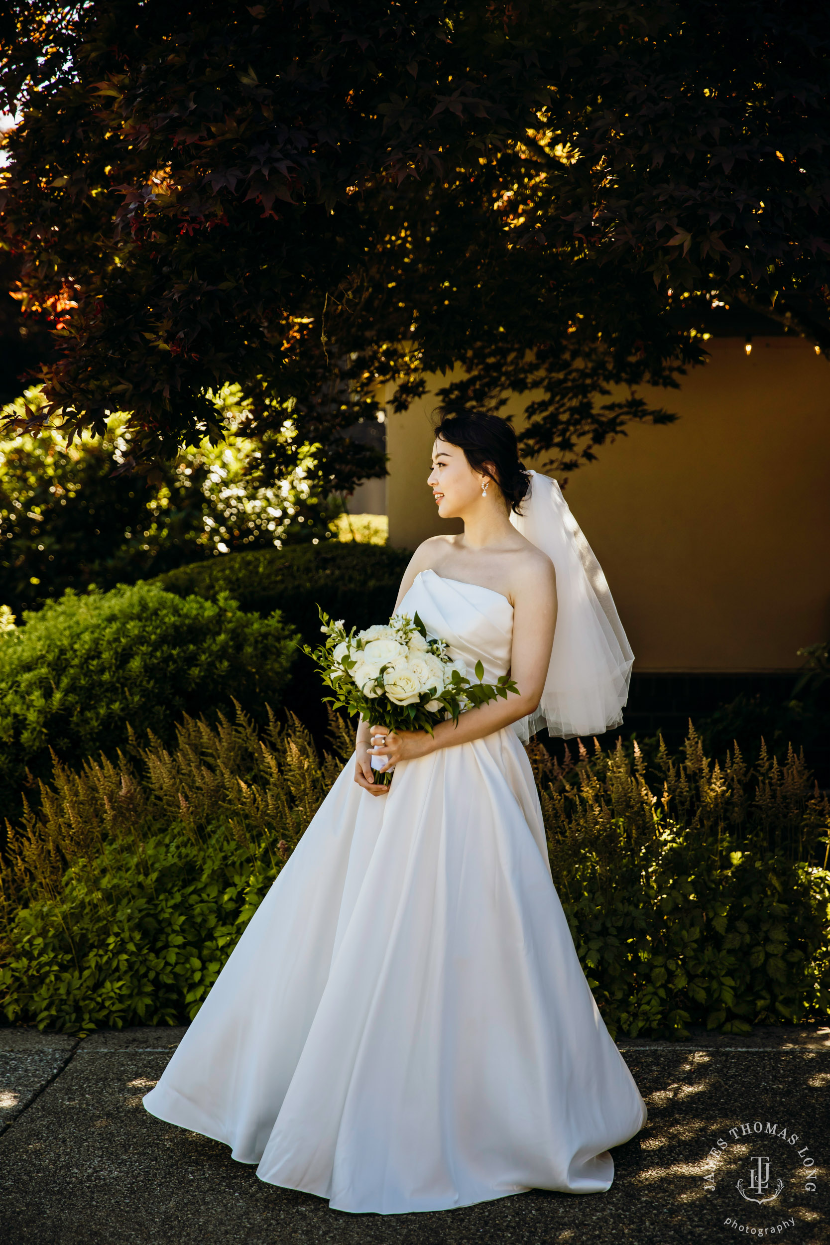 Echo Falls Snohomish wedding by Seattle wedding photographer James Thomas Long Photography