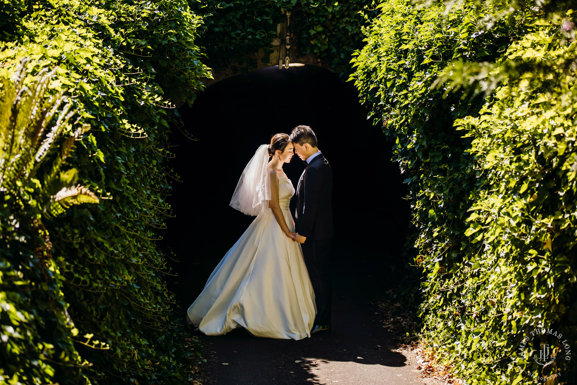 Echo Falls Snohomish wedding by Seattle wedding photographer James Thomas Long Photography