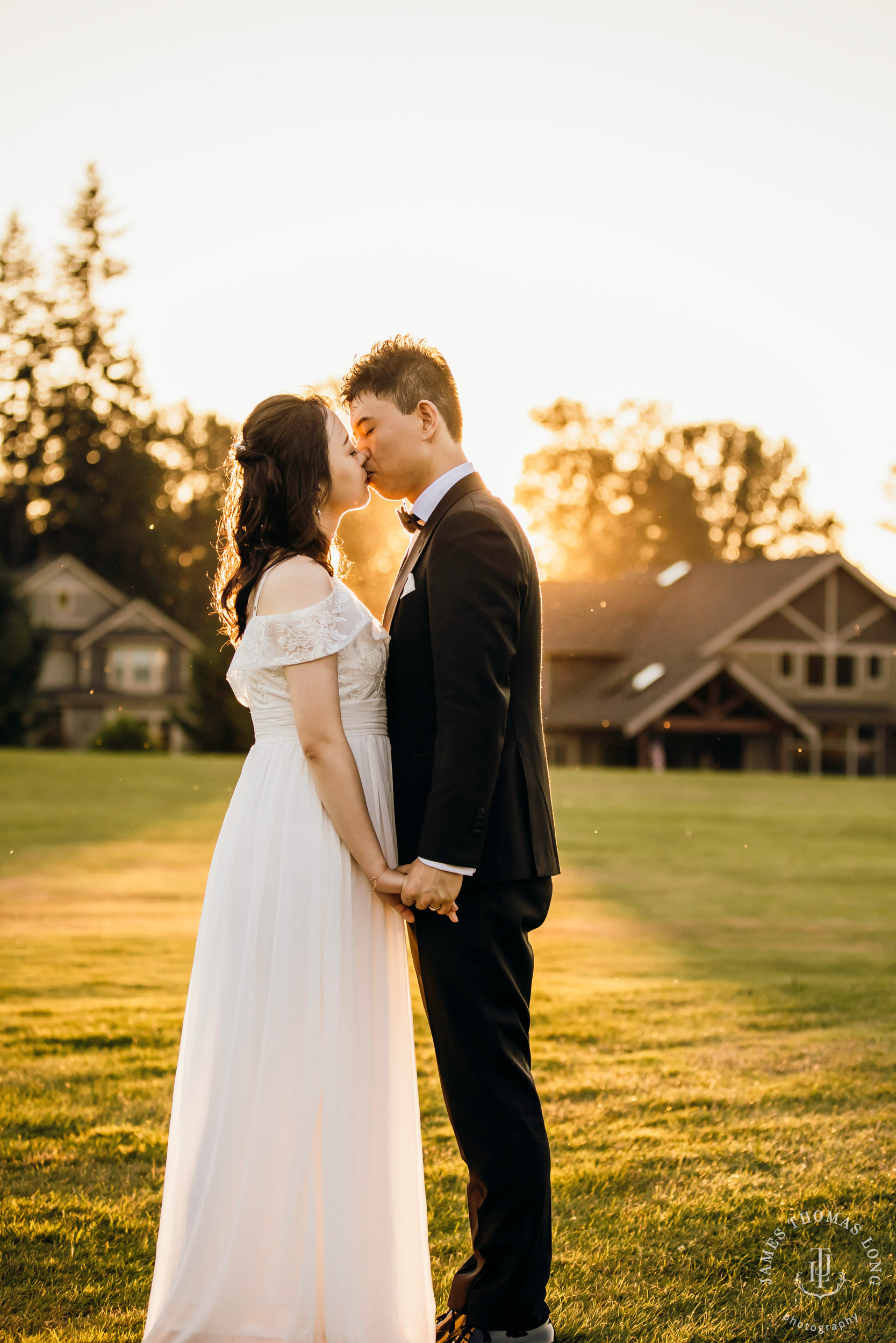 Echo Falls Snohomish wedding by Seattle wedding photographer James Thomas Long Photography