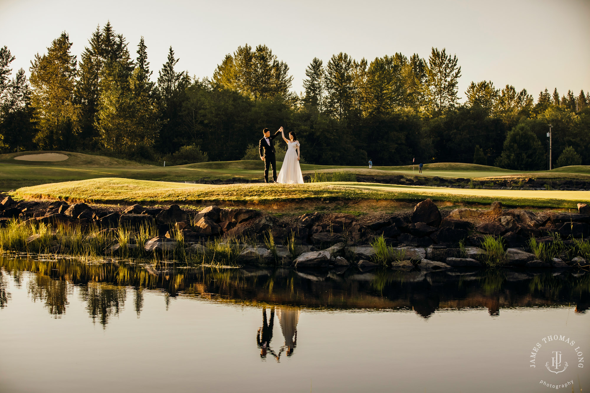 Echo Falls Snohomish wedding by Seattle wedding photographer James Thomas Long Photography