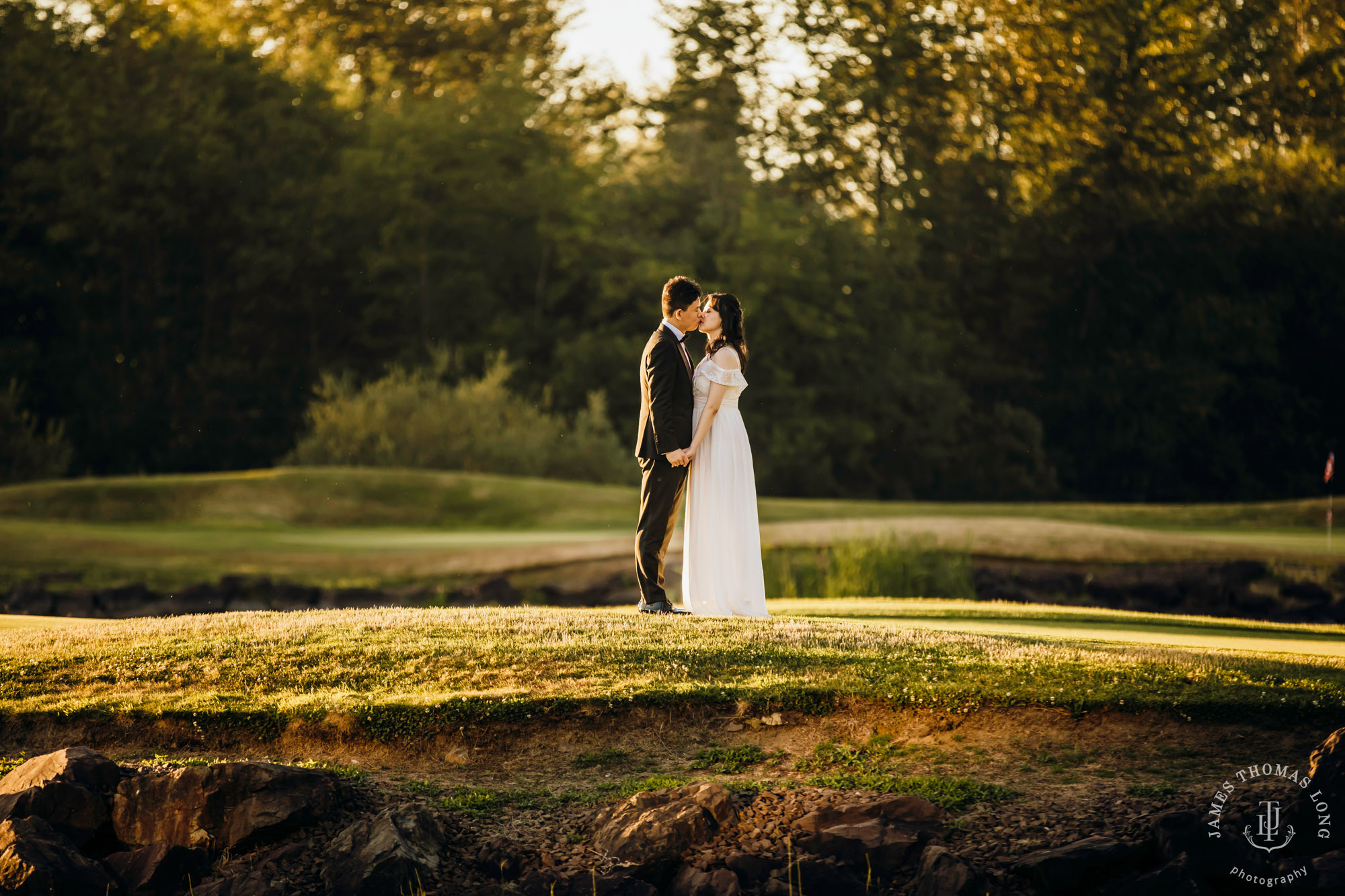 Echo Falls Snohomish wedding by Seattle wedding photographer James Thomas Long Photography