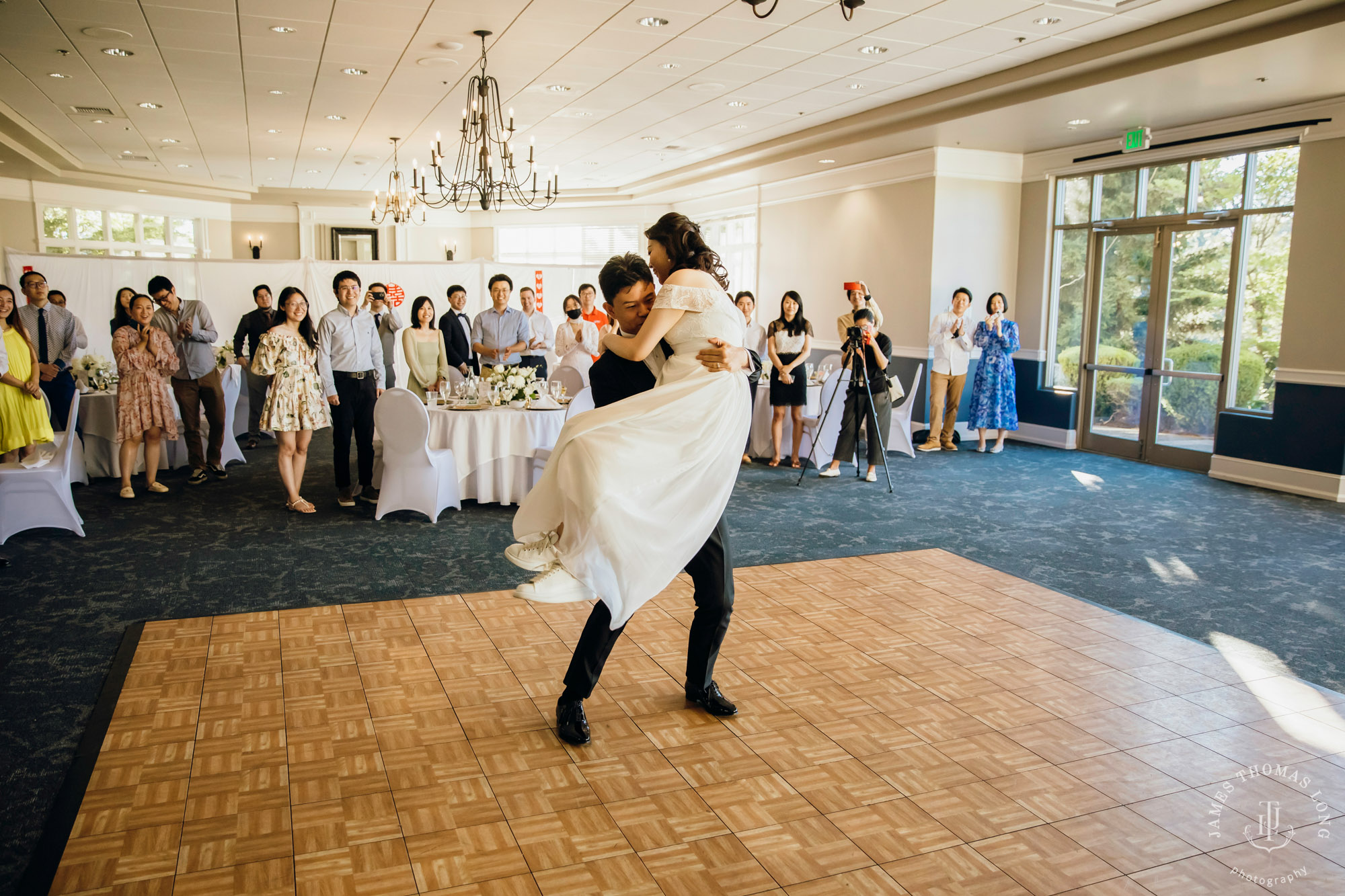 Echo Falls Snohomish wedding by Seattle wedding photographer James Thomas Long Photography