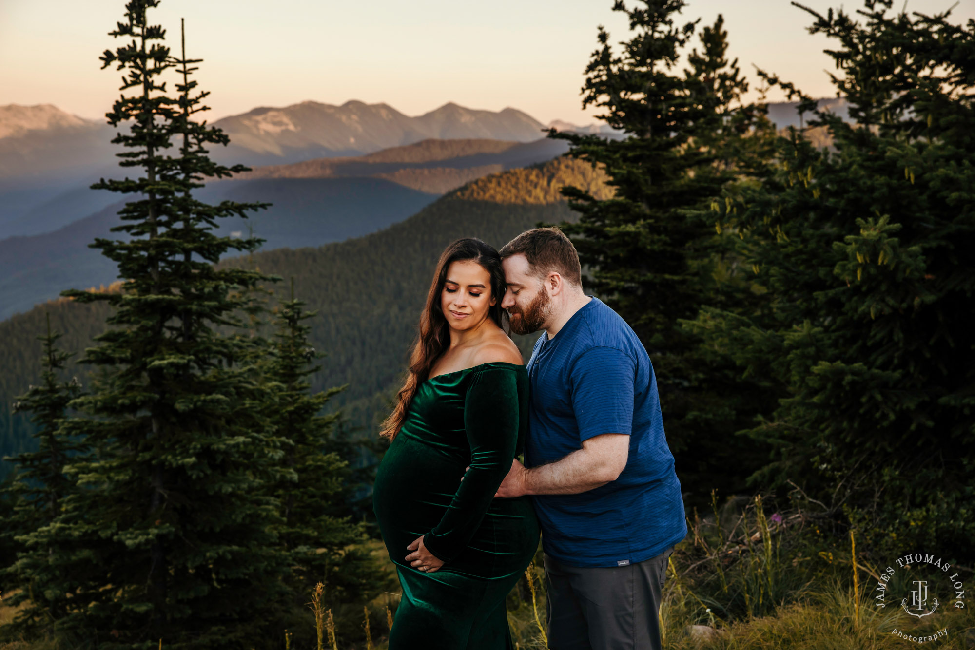 Mount Rainier maternity photography session by Seattle maternity and family photographer James Thomas Long Photography