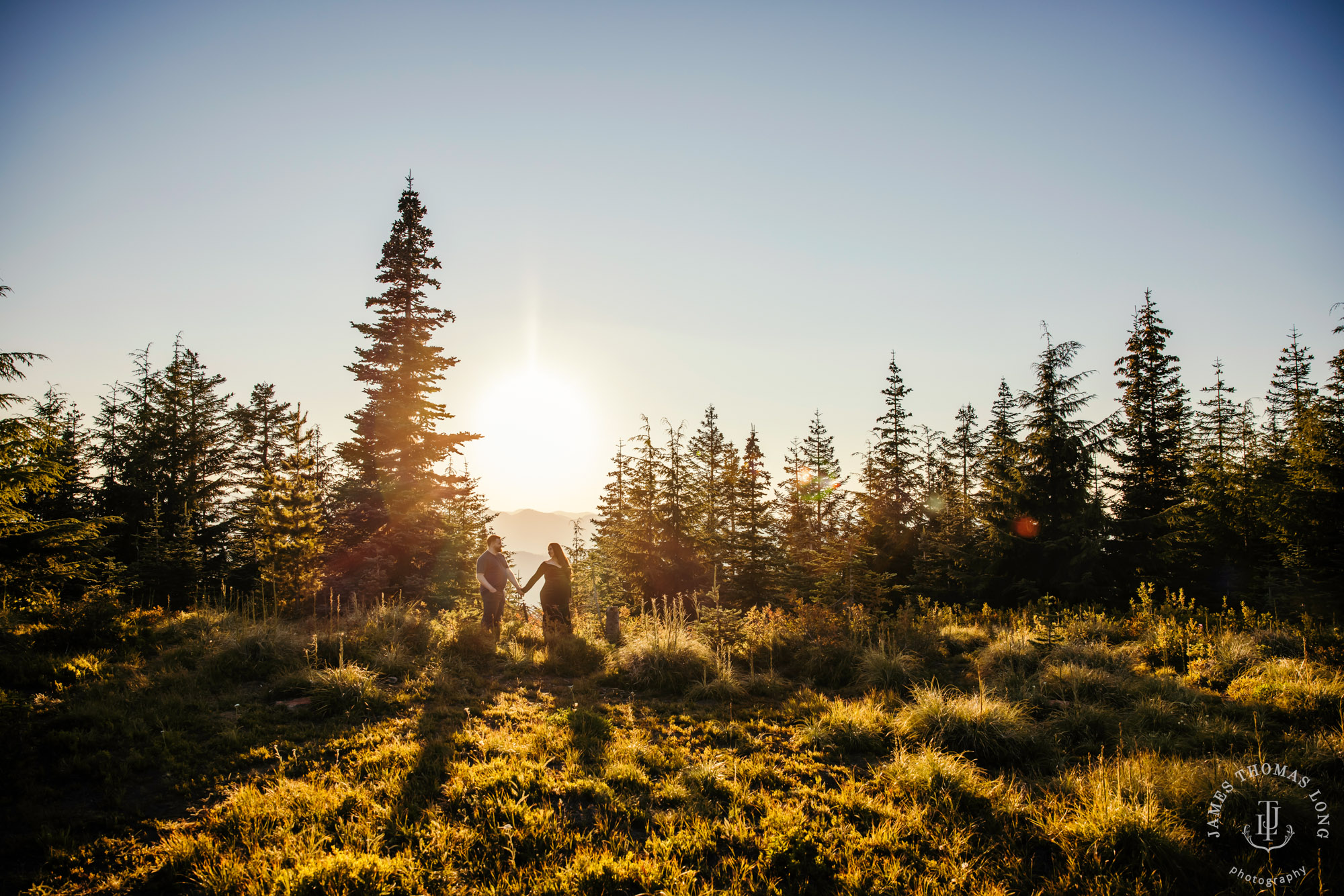 Mount Rainier maternity photography session by Seattle maternity and family photographer James Thomas Long Photography