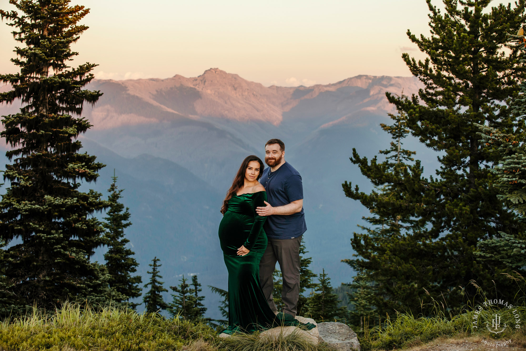 Mount Rainier maternity photography session by Seattle maternity and family photographer James Thomas Long Photography