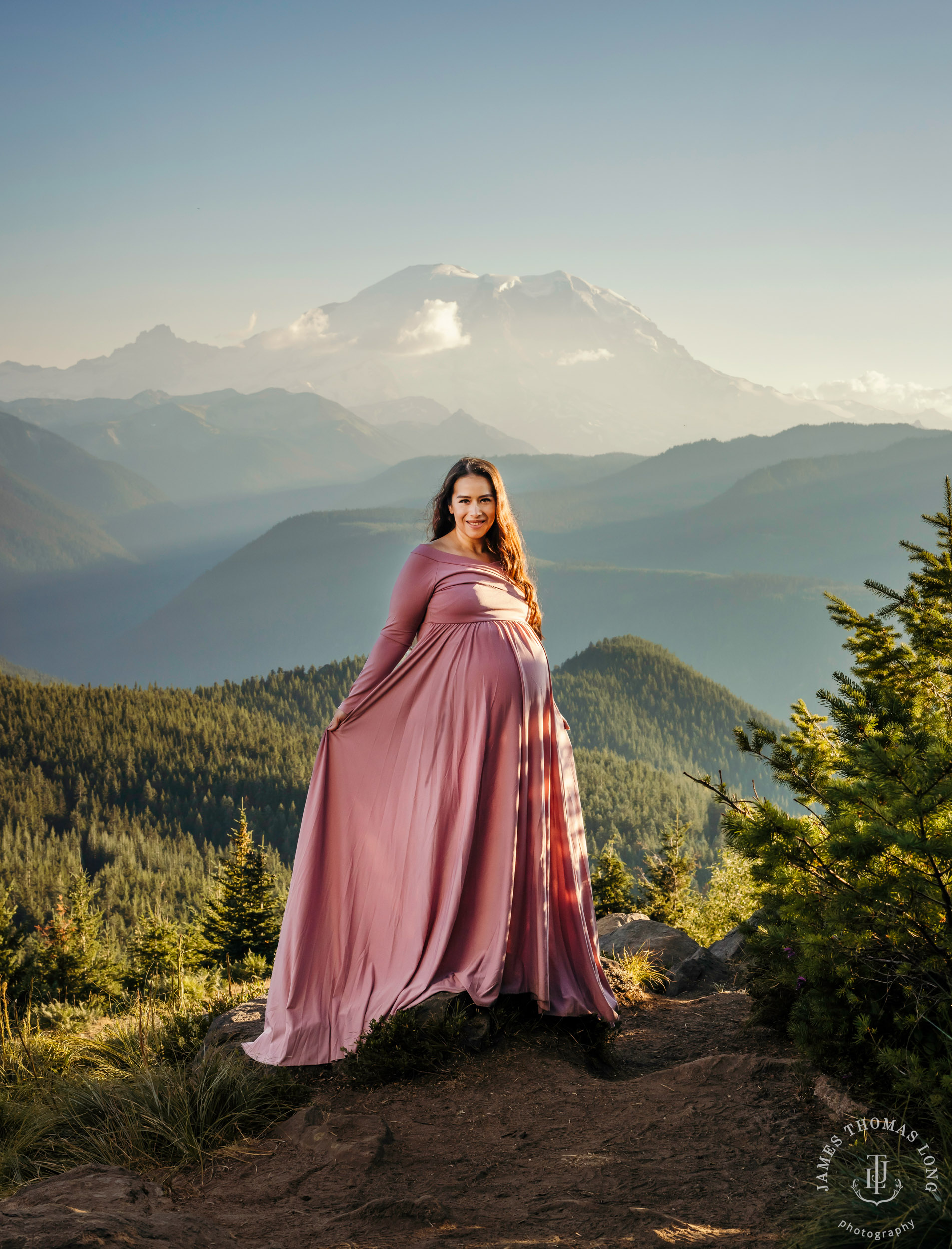 Mount Rainier maternity photography session by Seattle maternity and family photographer James Thomas Long Photography