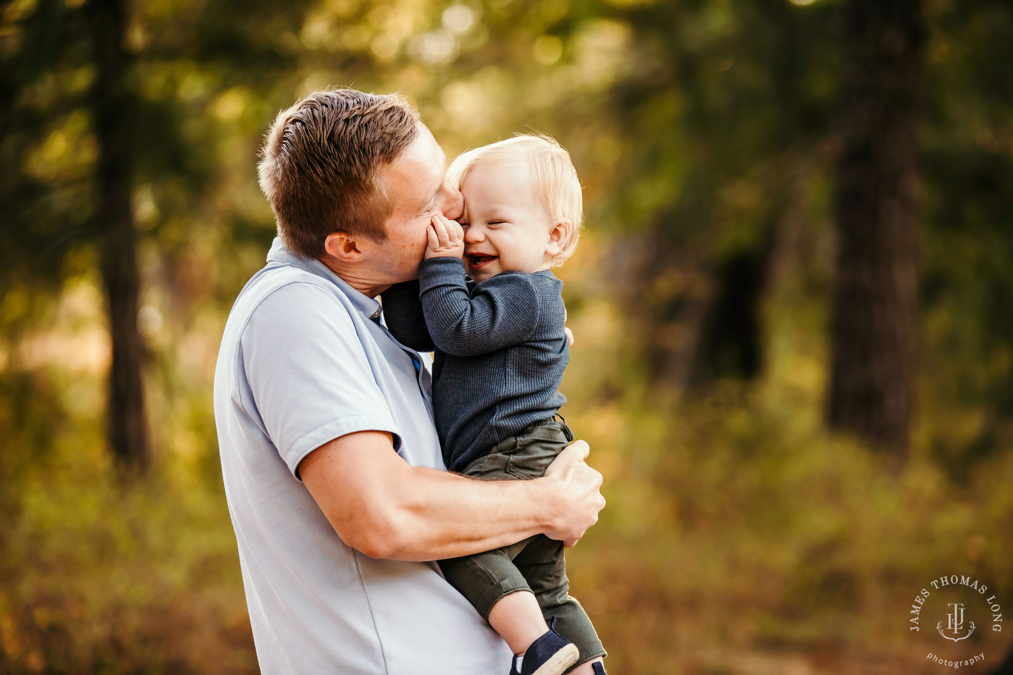 Snoqualmie-family-photography-session-by-Snoqualmie-family-photographer-James-Thomas-Long-Photography-001