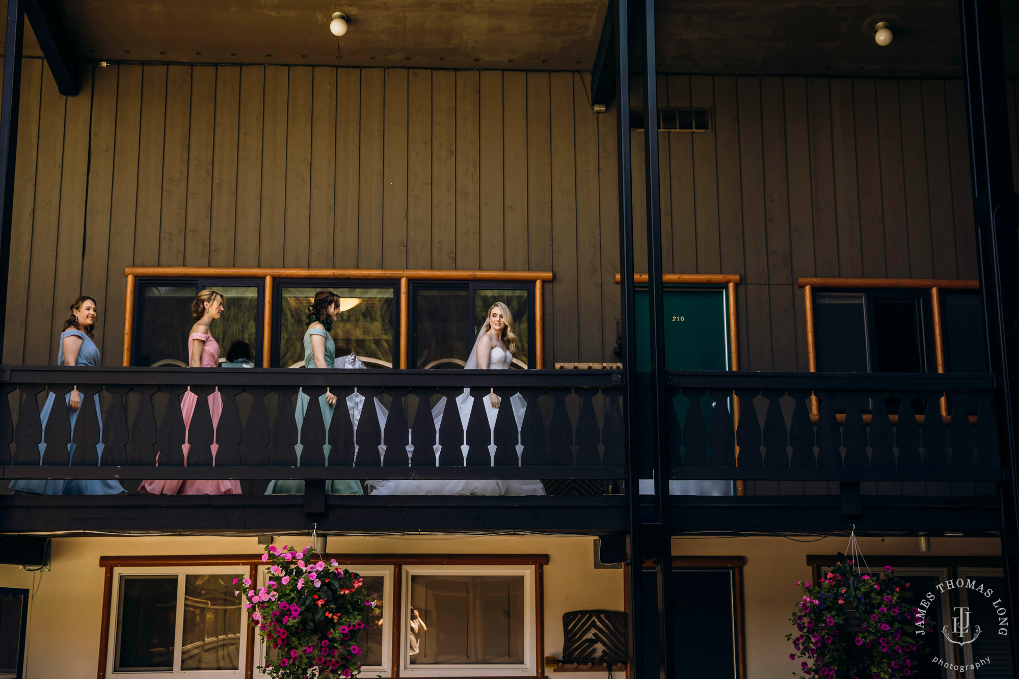 Crystal Mountain Resort wedding by Seattle wedding photographer James Thomas Long Photography