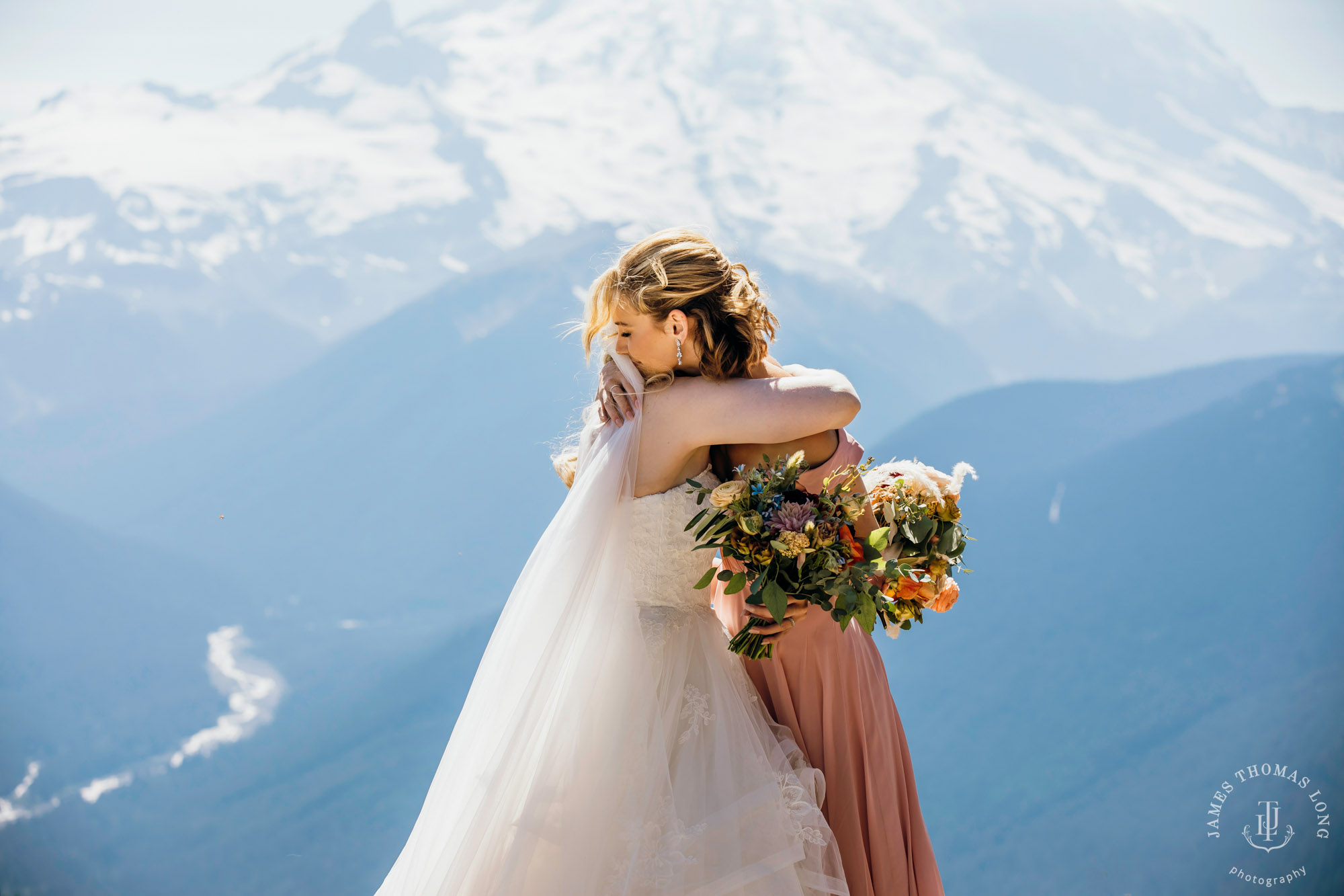 Crystal Mountain Resort wedding by Seattle wedding photographer James Thomas Long Photography