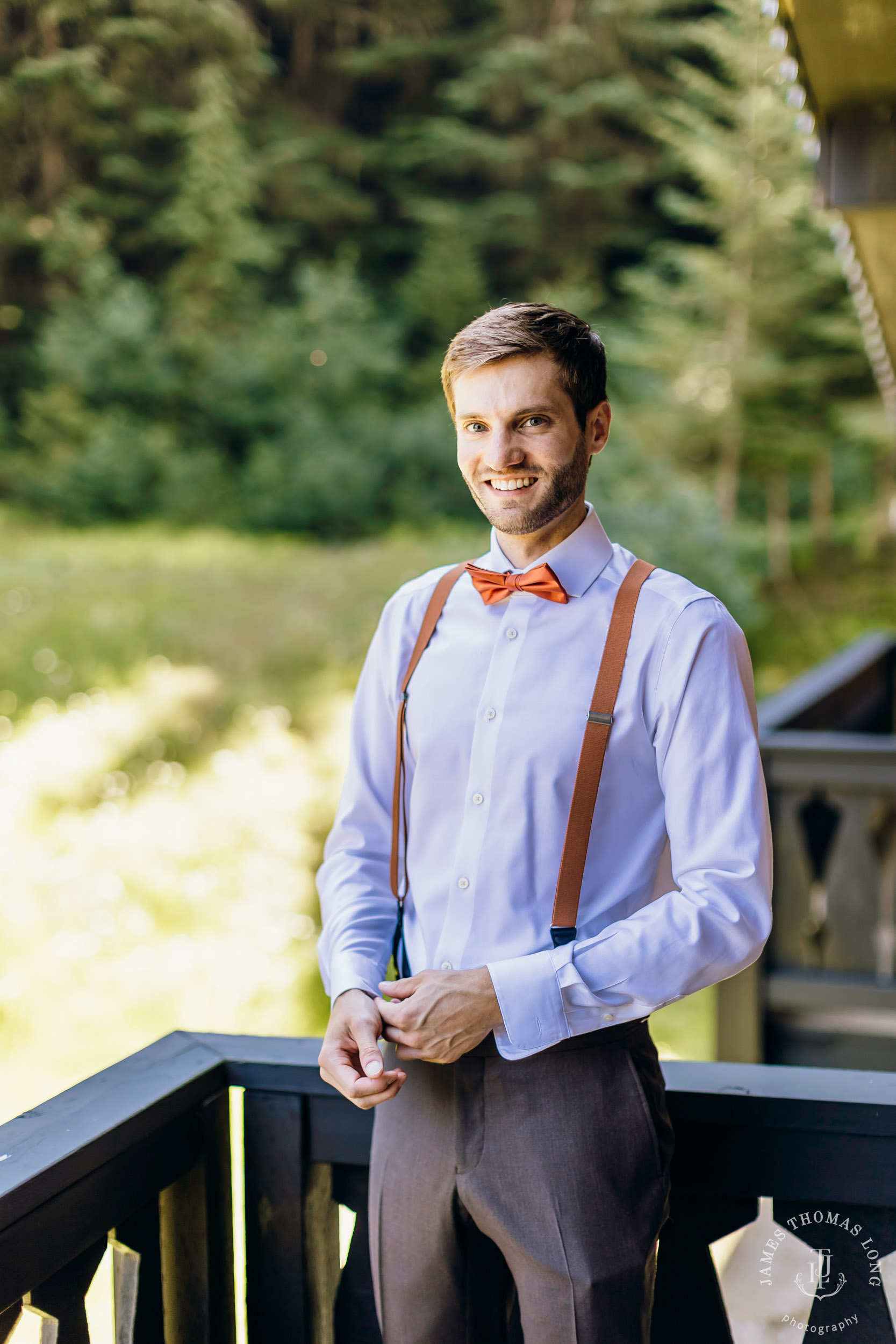 Crystal Mountain Resort wedding by Seattle wedding photographer James Thomas Long Photography