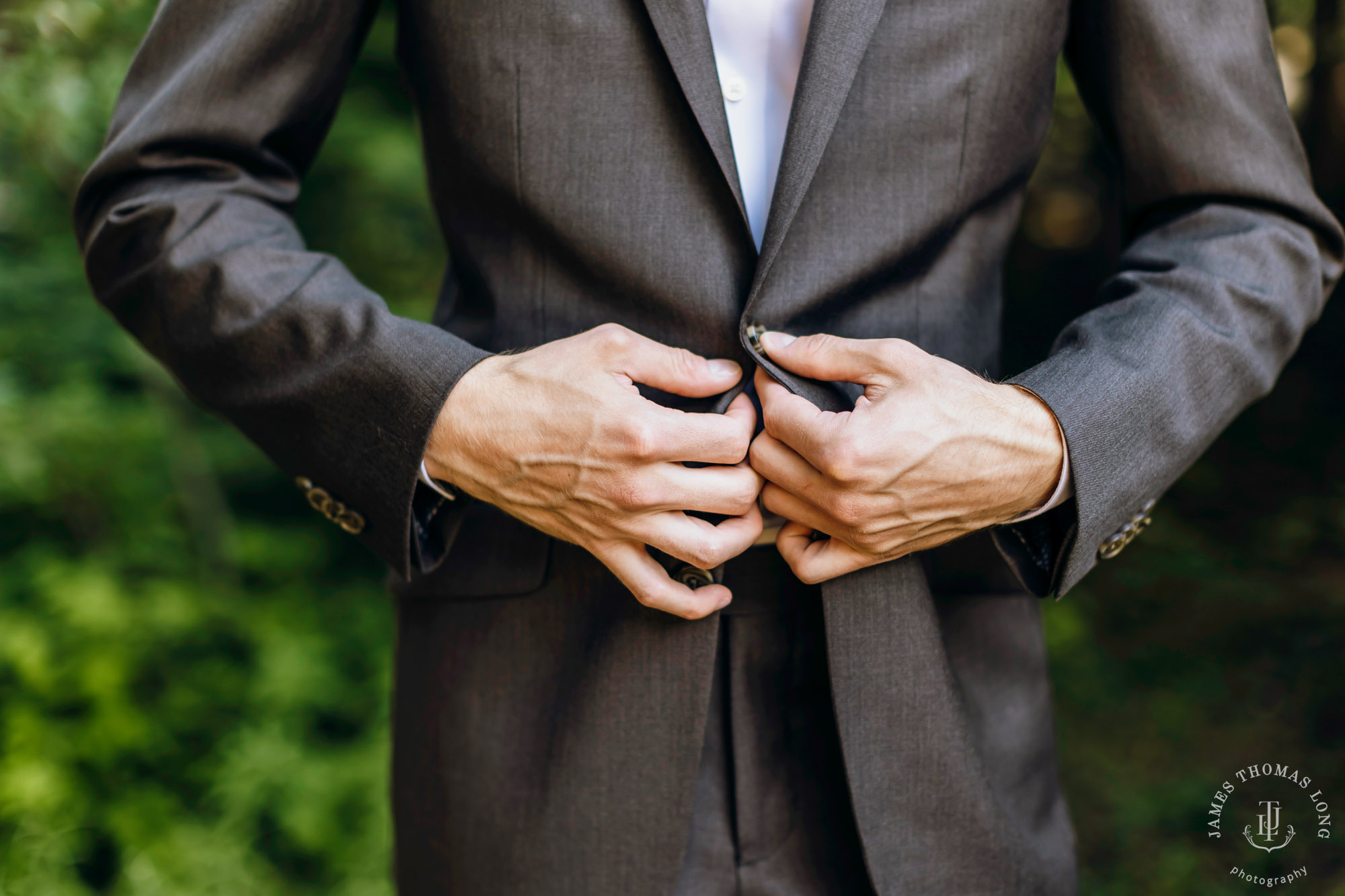 Crystal Mountain Resort wedding by Seattle wedding photographer James Thomas Long Photography