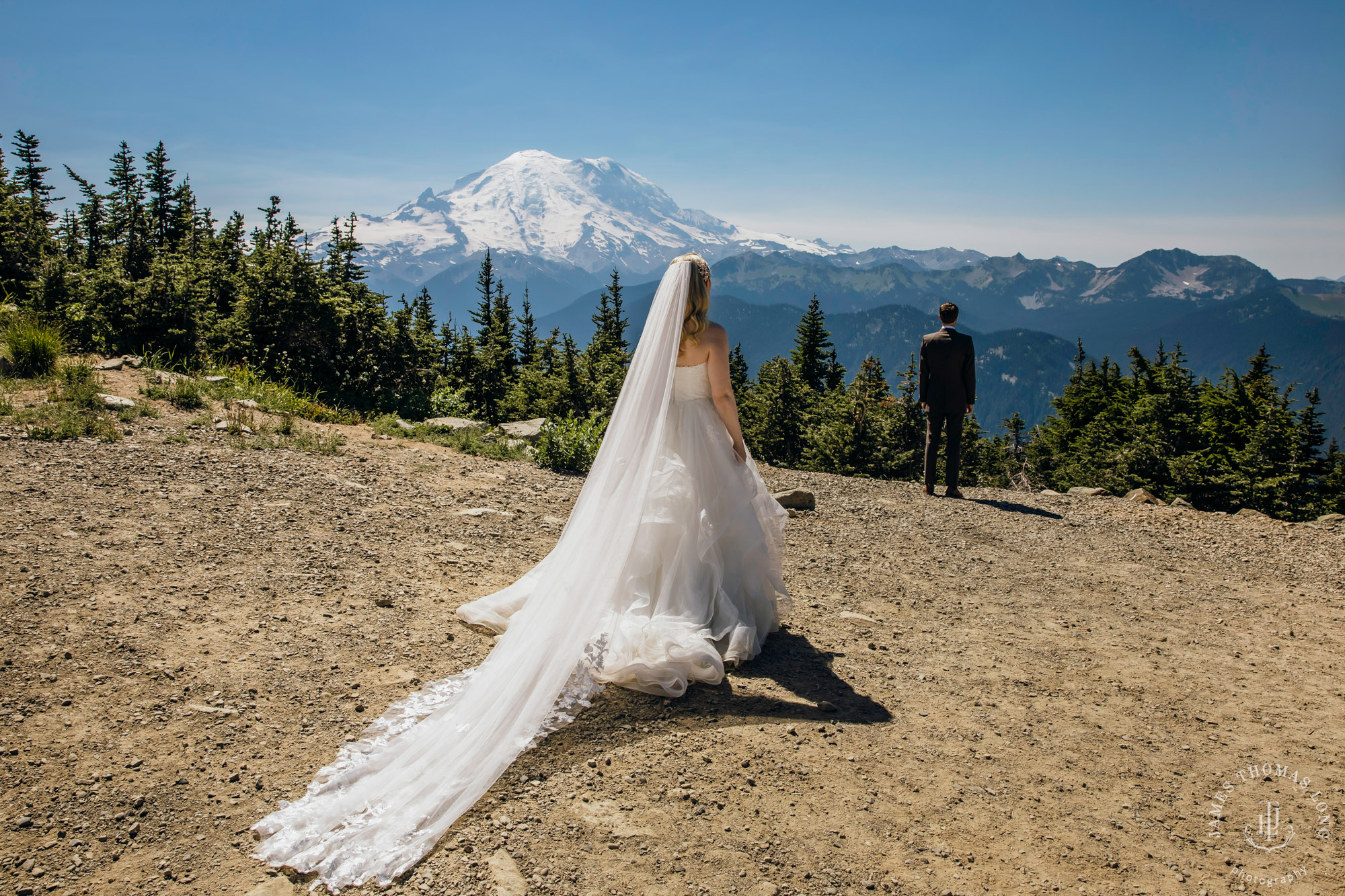 Crystal Mountain Resort wedding by Seattle wedding photographer James Thomas Long Photography