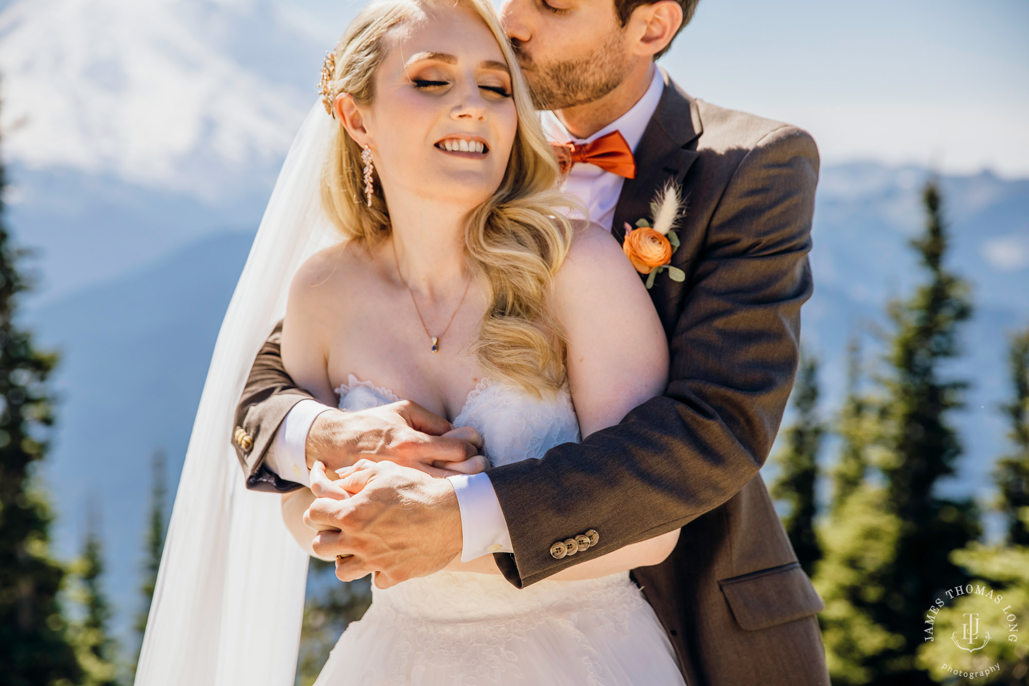 Crystal Mountain Resort wedding by Seattle wedding photographer James Thomas Long Photography