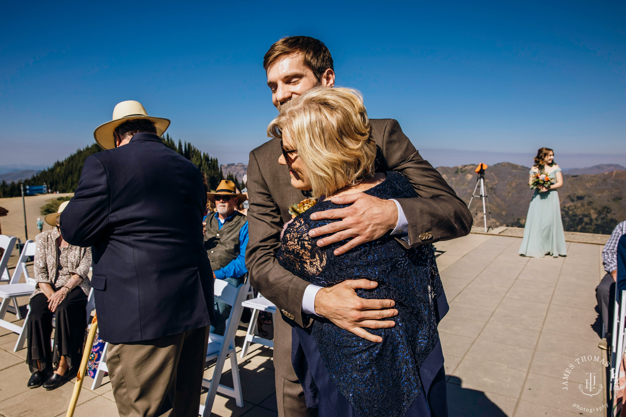 Crystal Mountain Resort wedding by Seattle wedding photographer James Thomas Long Photography