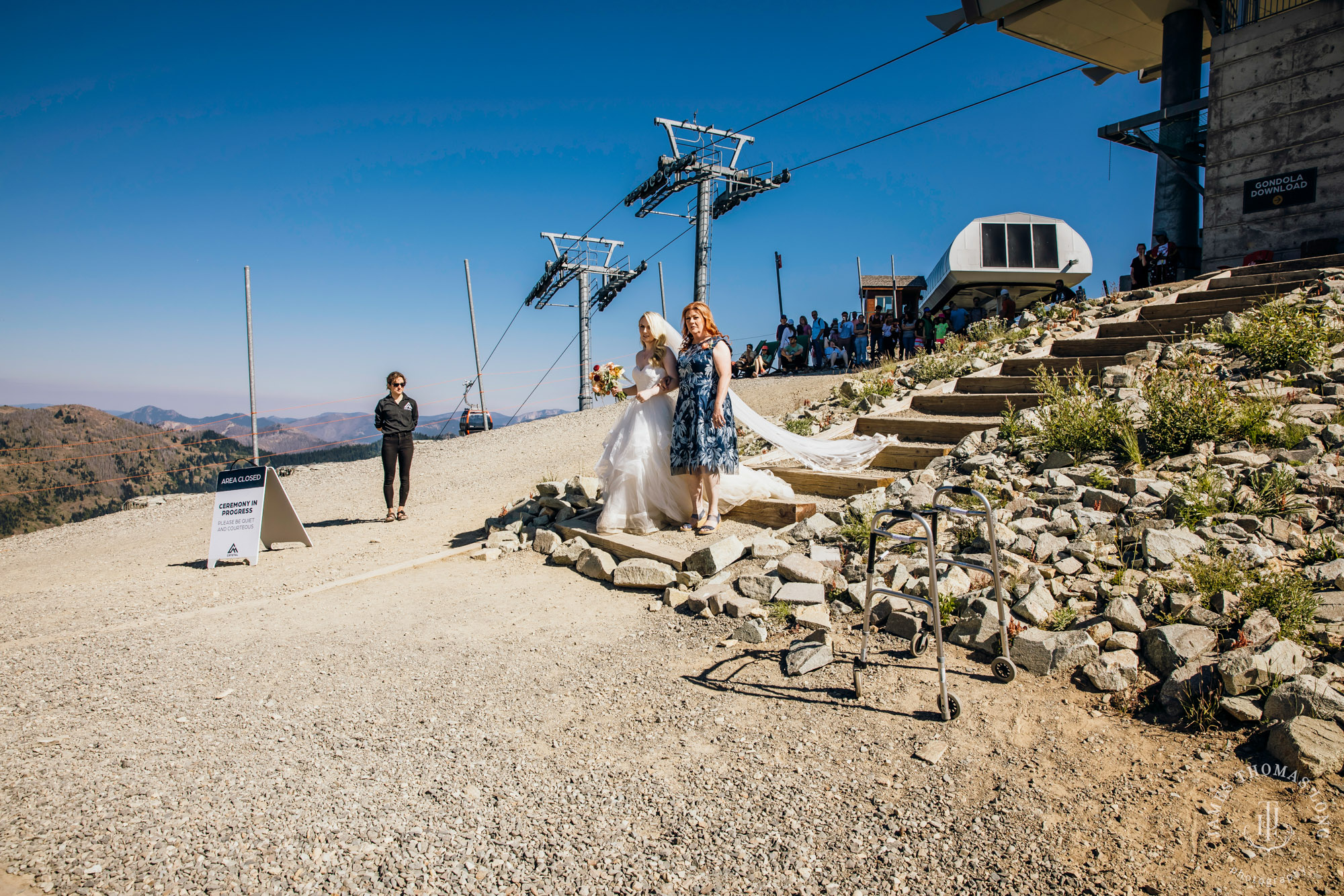 Crystal Mountain Resort wedding by Seattle wedding photographer James Thomas Long Photography