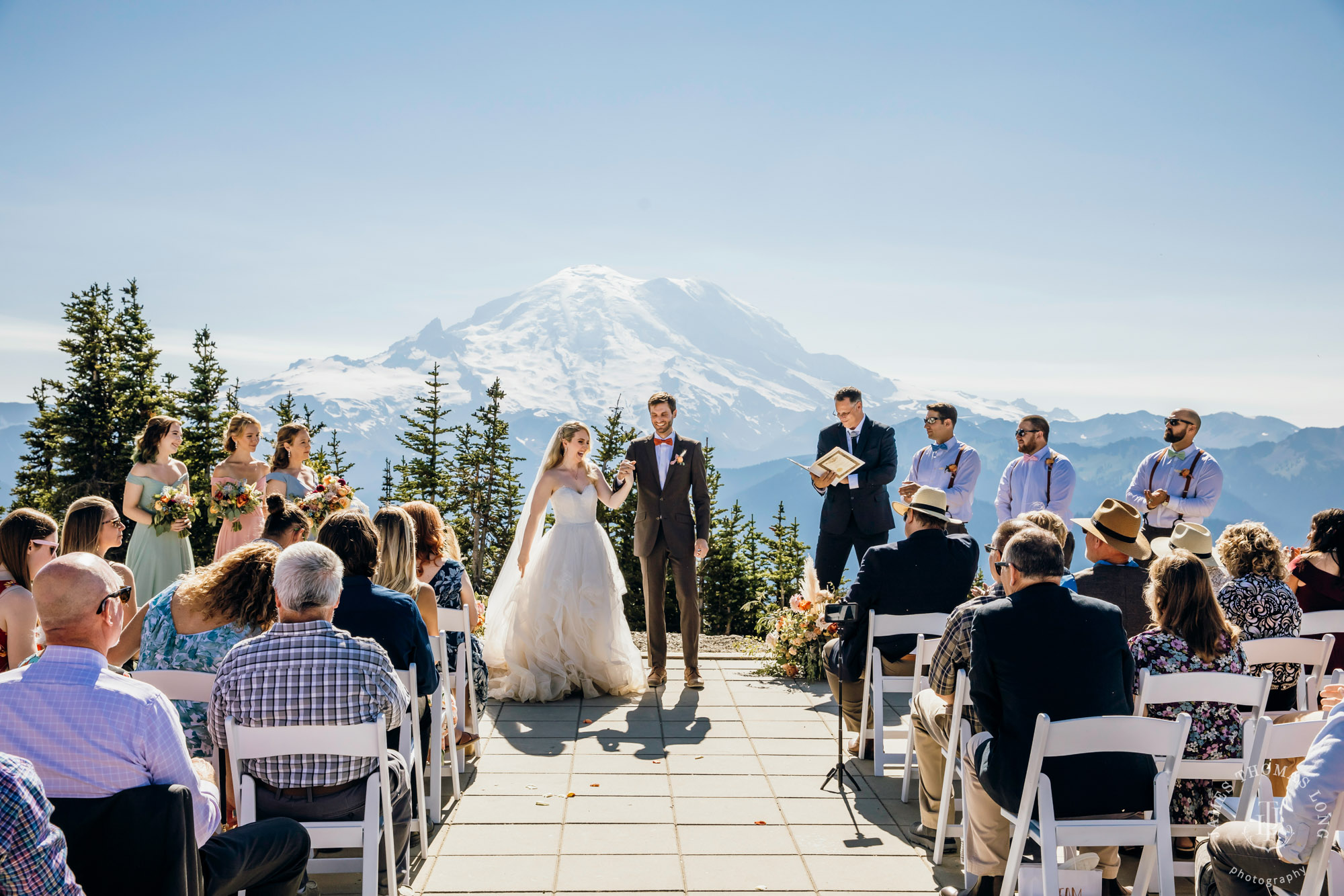 Crystal Mountain Resort wedding by Seattle wedding photographer James Thomas Long Photography