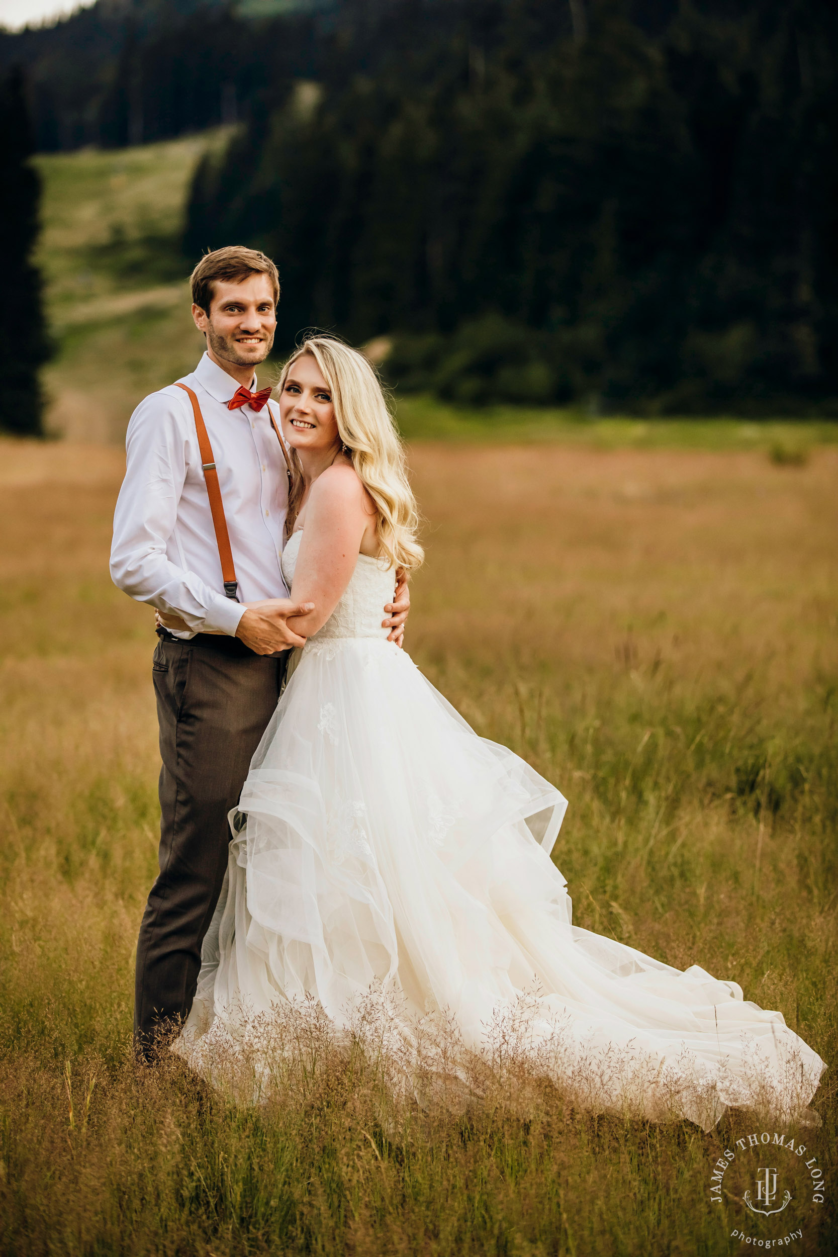 Crystal Mountain Resort wedding by Seattle wedding photographer James Thomas Long Photography