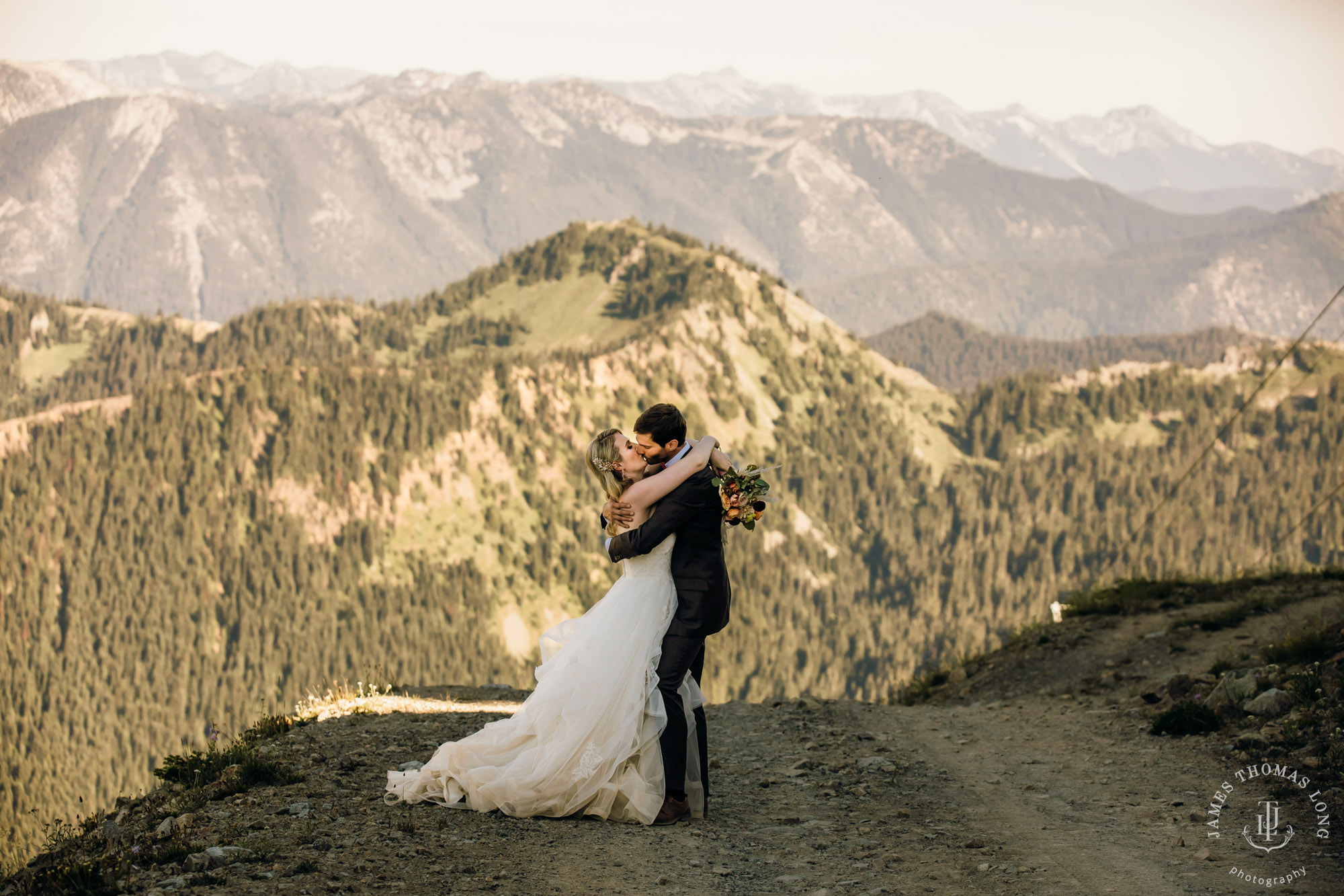 Crystal Mountain Resort wedding by Seattle wedding photographer James Thomas Long Photography