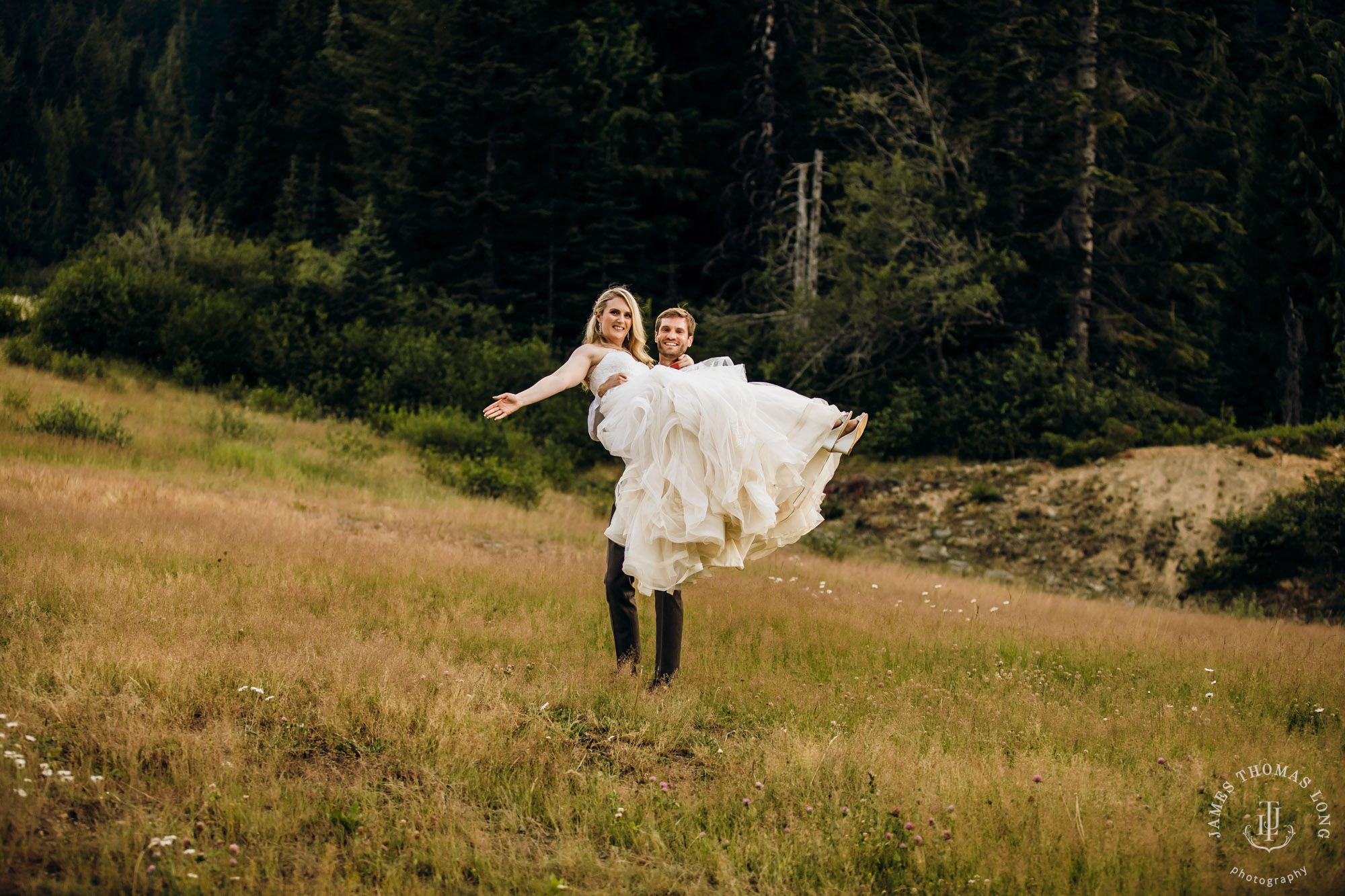 Crystal Mountain Resort wedding by Seattle wedding photographer James Thomas Long Photography