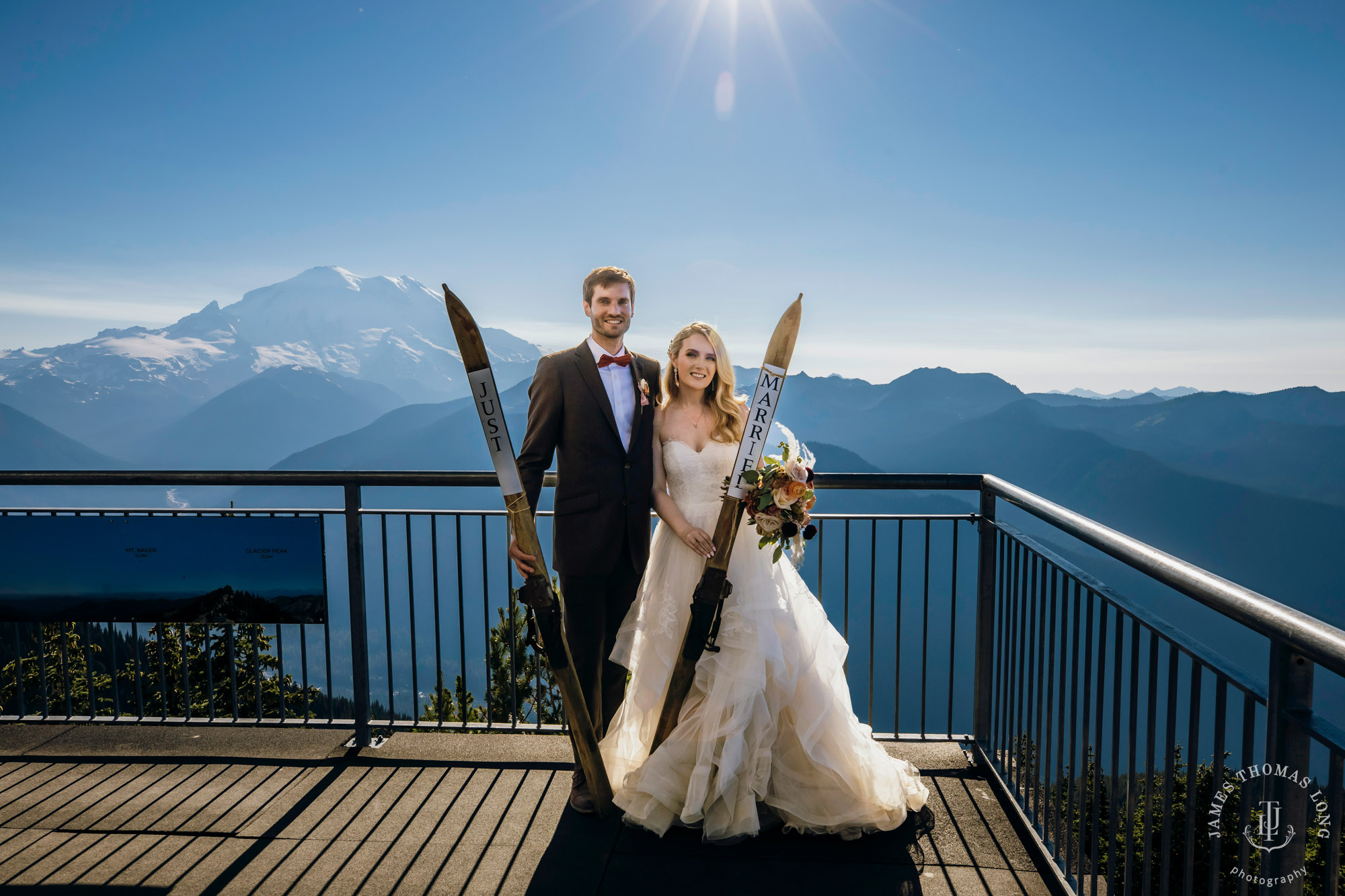 Crystal Mountain Resort wedding by Seattle wedding photographer James Thomas Long Photography