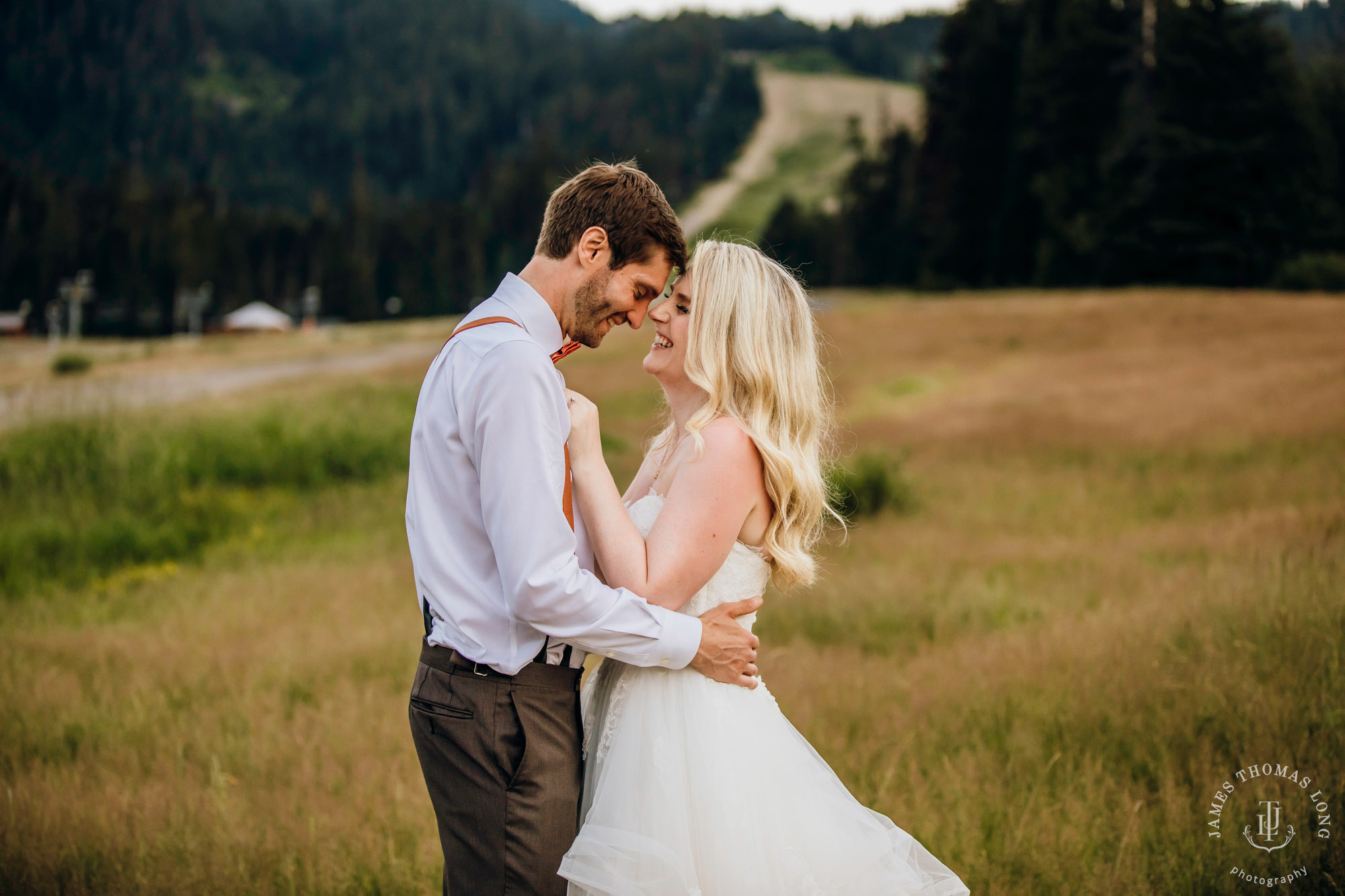 Crystal Mountain Resort wedding by Seattle wedding photographer James Thomas Long Photography