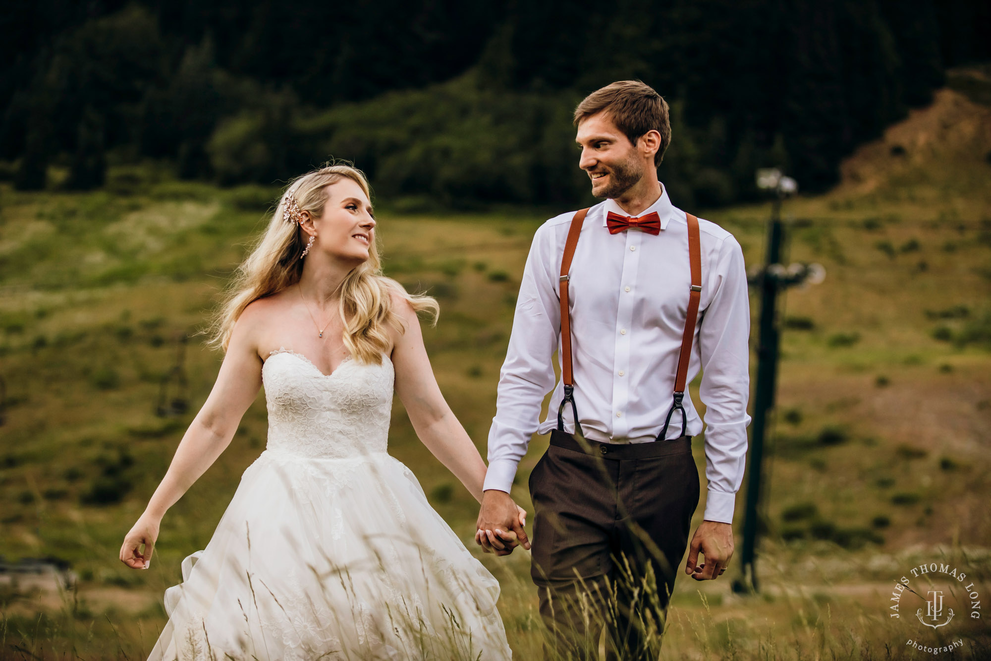 Crystal Mountain Resort wedding by Seattle wedding photographer James Thomas Long Photography