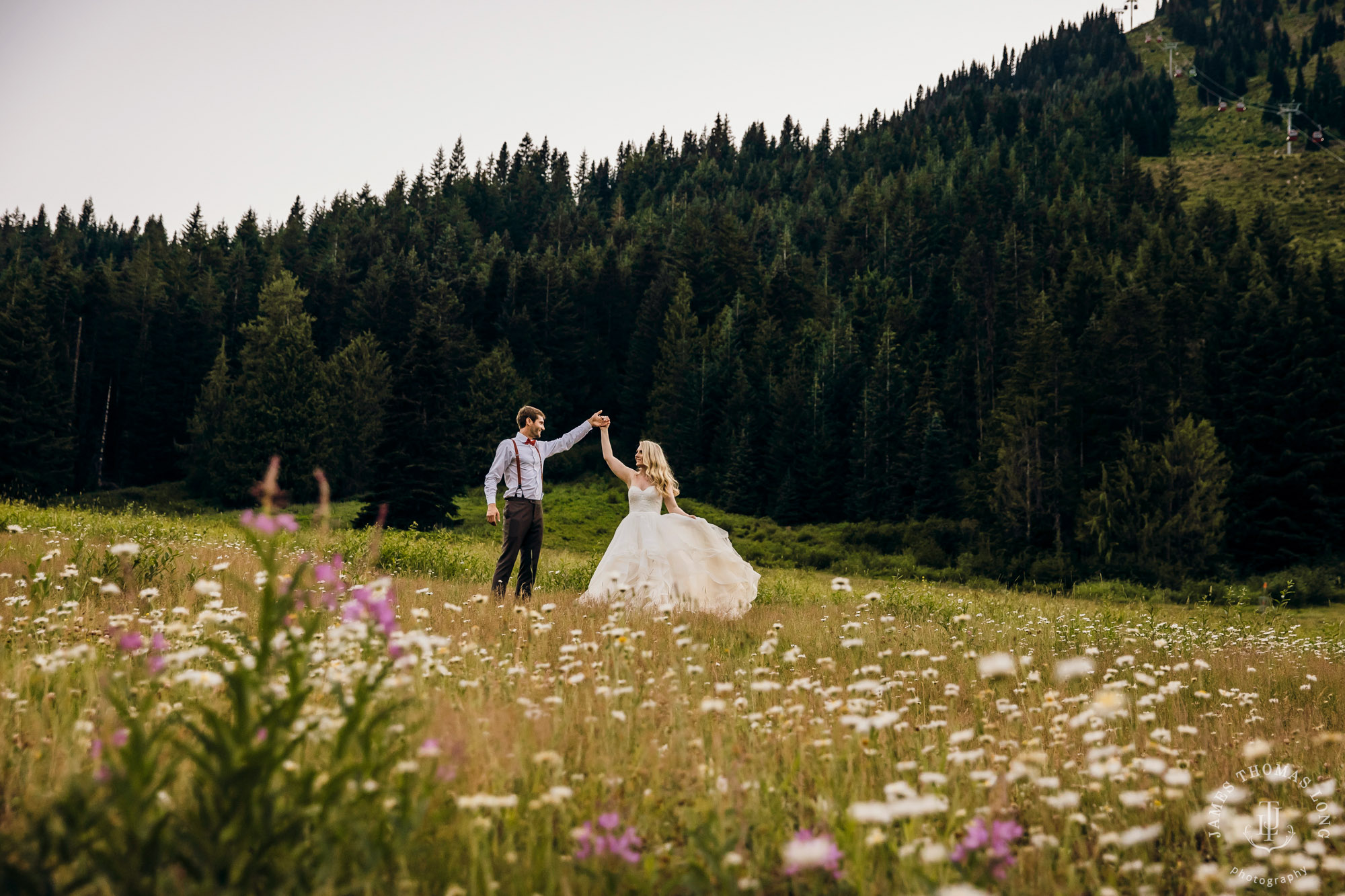 Crystal Mountain Resort wedding by Seattle wedding photographer James Thomas Long Photography