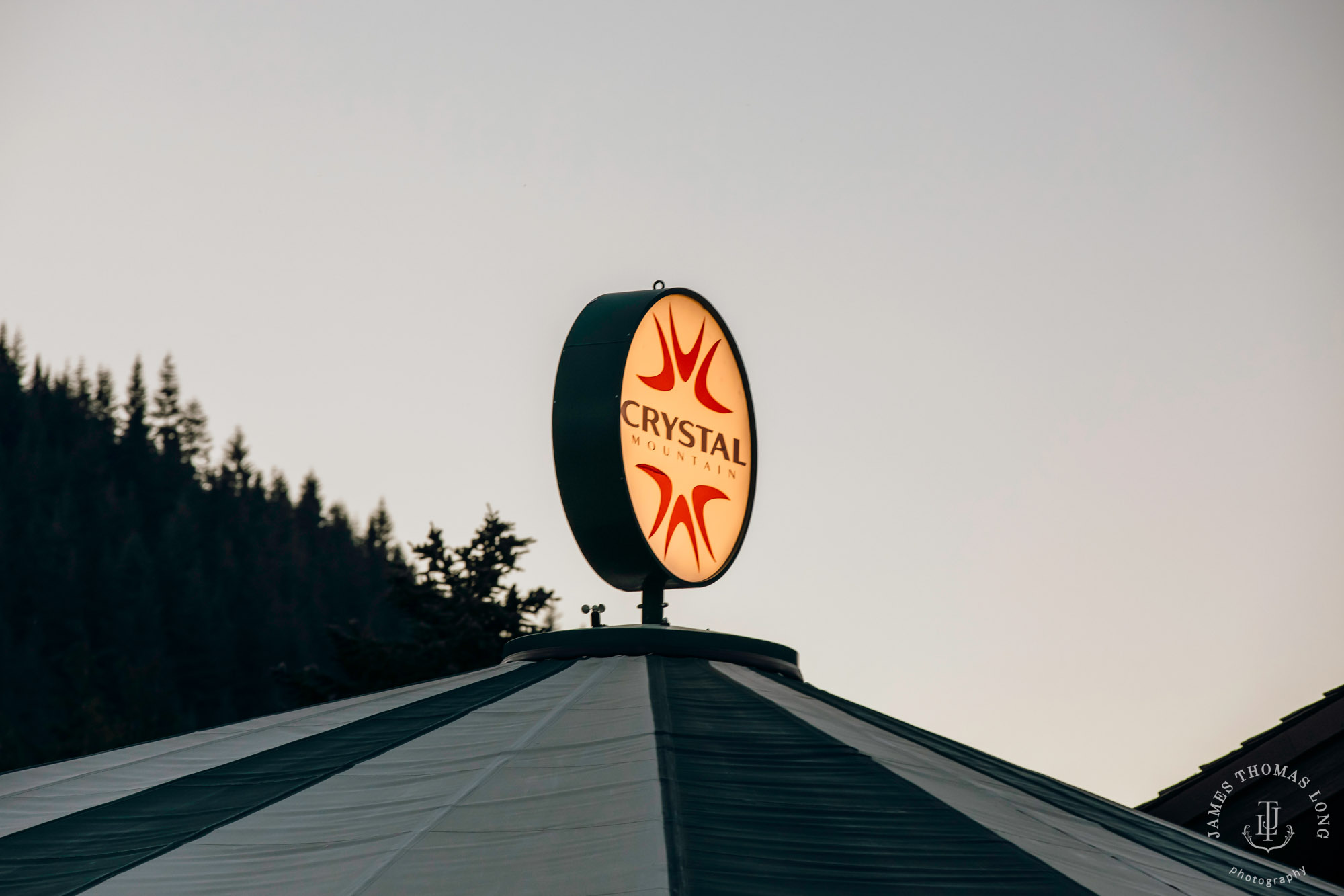 Crystal Mountain Resort wedding by Seattle wedding photographer James Thomas Long Photography