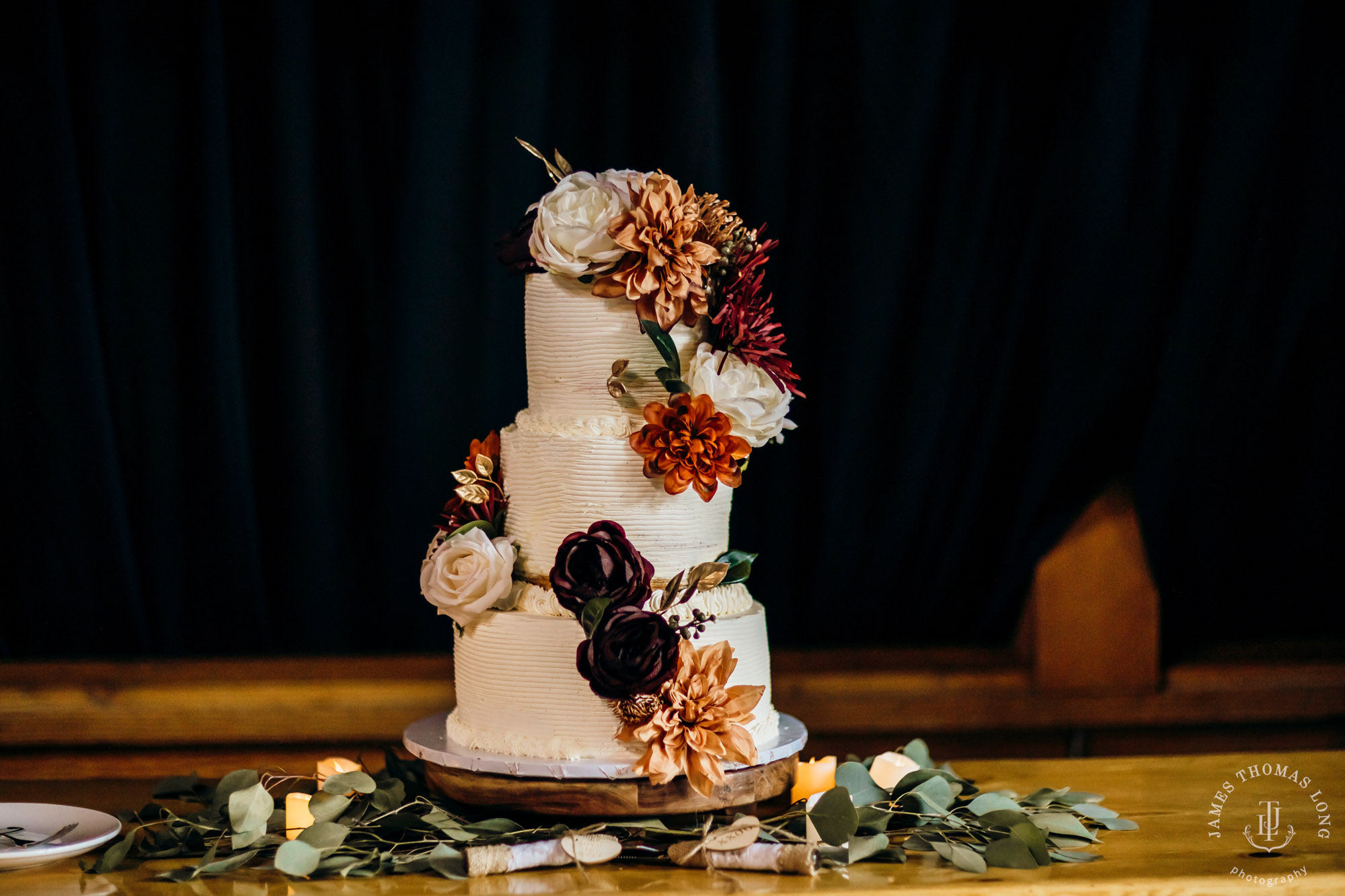 Crystal Mountain Resort wedding by Seattle wedding photographer James Thomas Long Photography