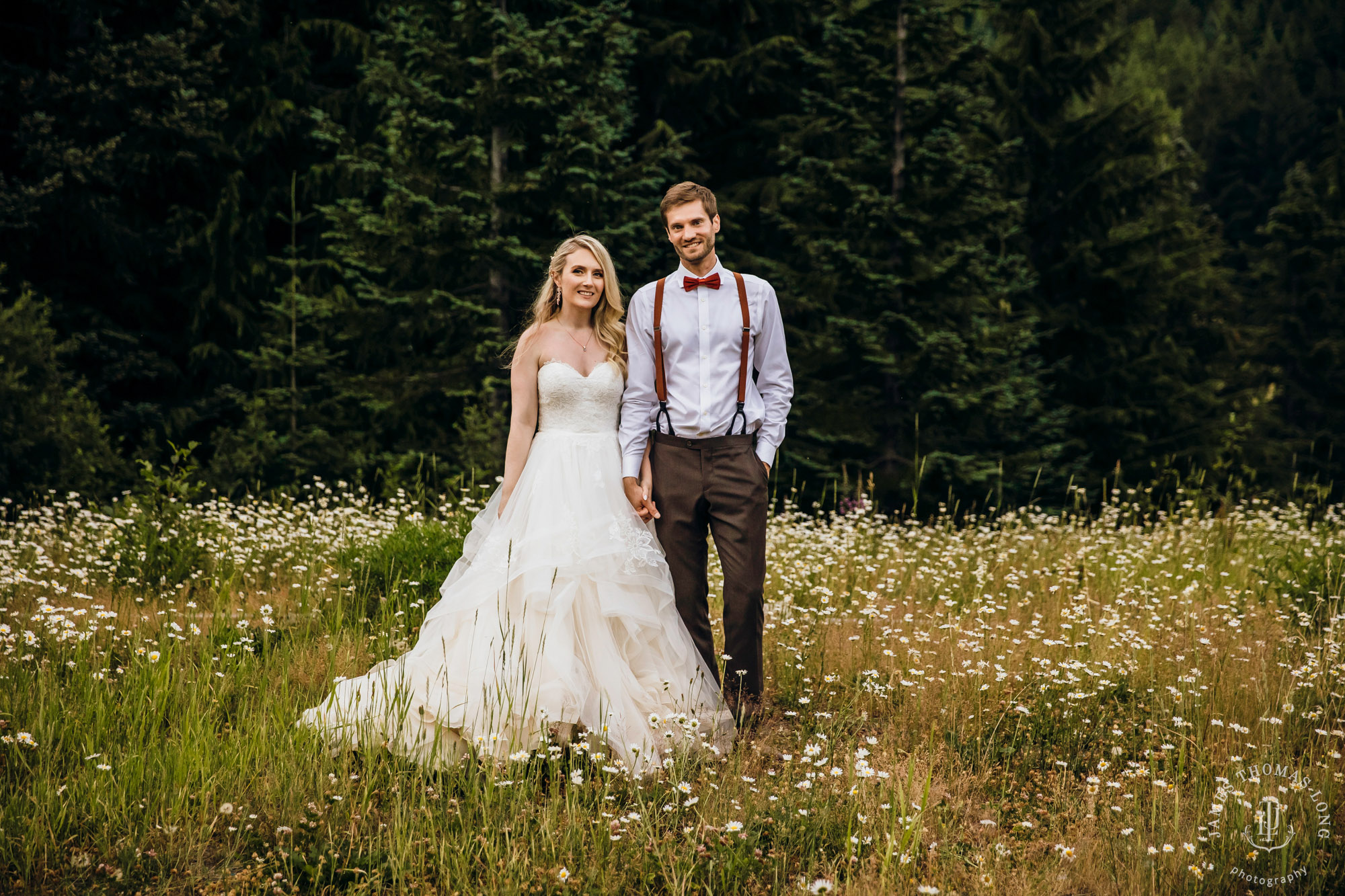 Crystal Mountain Resort wedding by Seattle wedding photographer James Thomas Long Photography