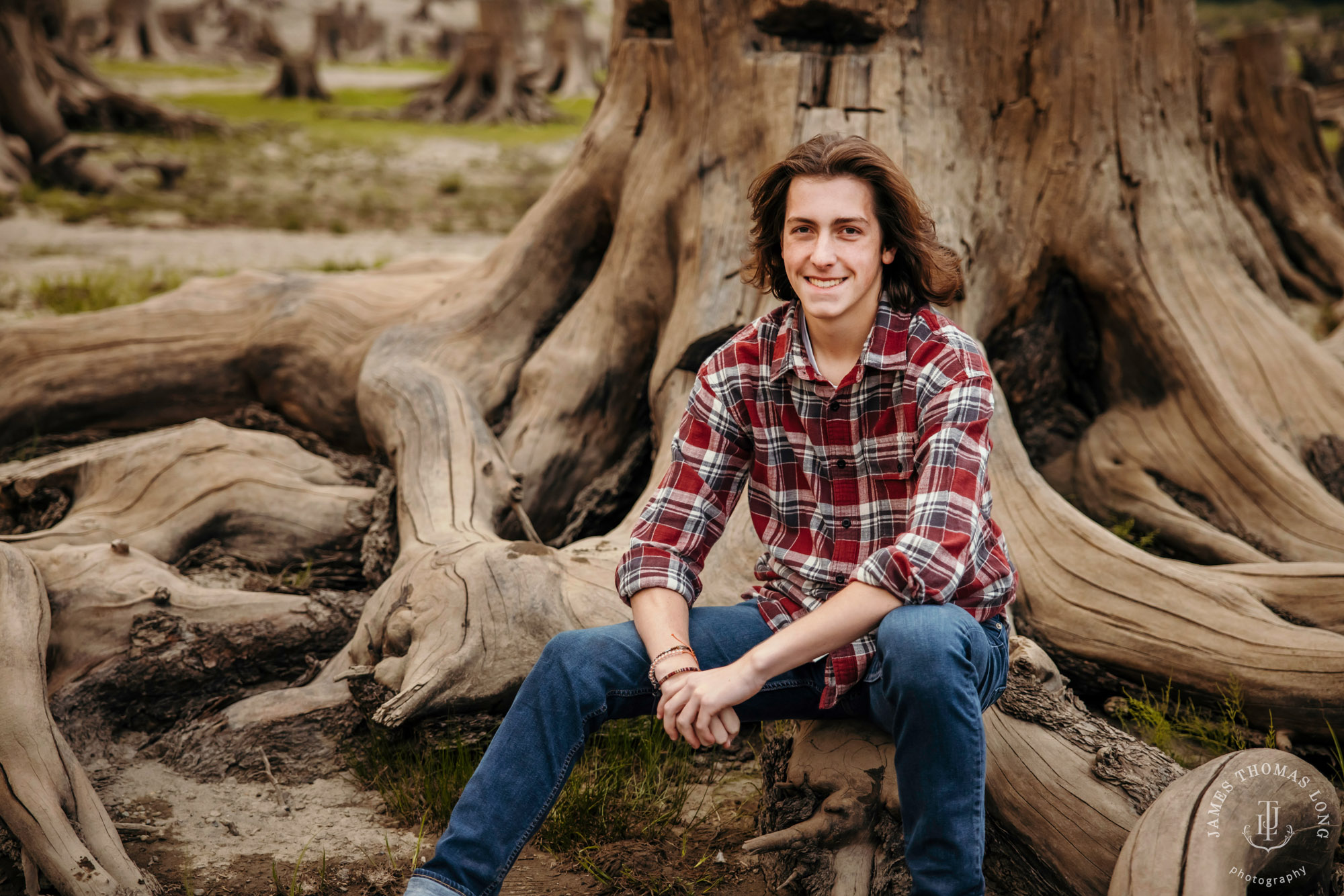 Snoqualmie Pass senior portrait session by Snoqualmie senior portrait photographer James Thomas Long Photography