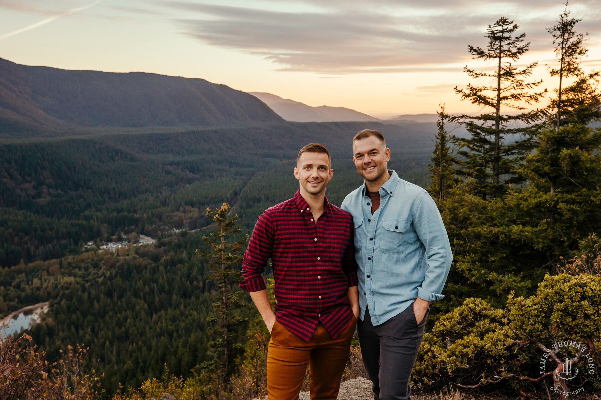 Snoqualmie North Bend adventure engagement session by Snoqualmie adventure wedding photographer James Thomas Long Photography