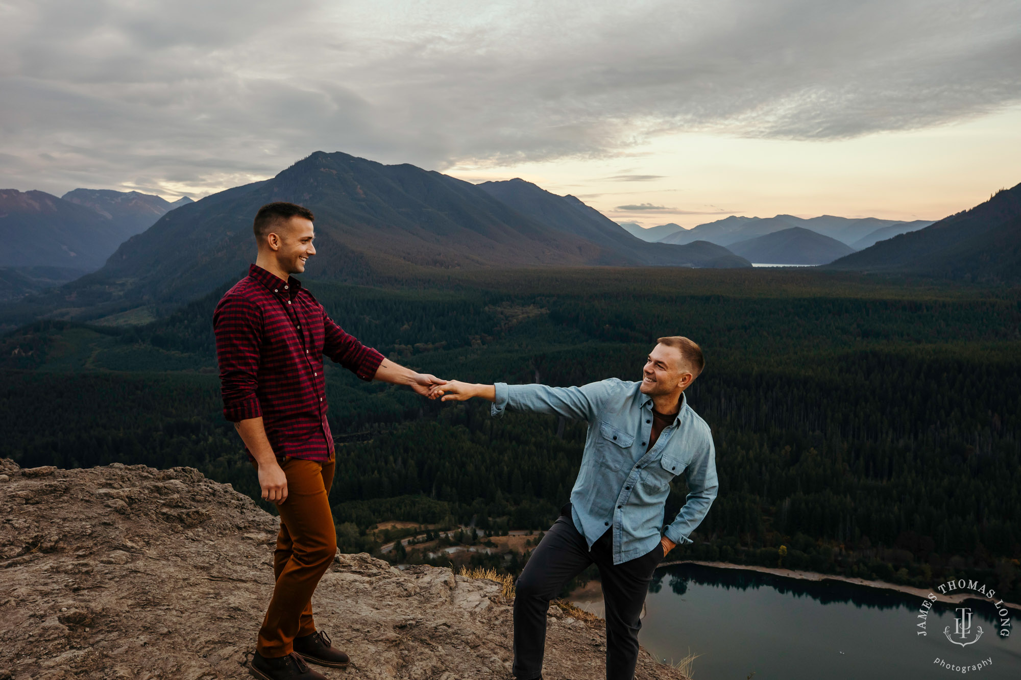 Snoqualmie North Bend adventure engagement session by Snoqualmie adventure wedding photographer James Thomas Long Photography